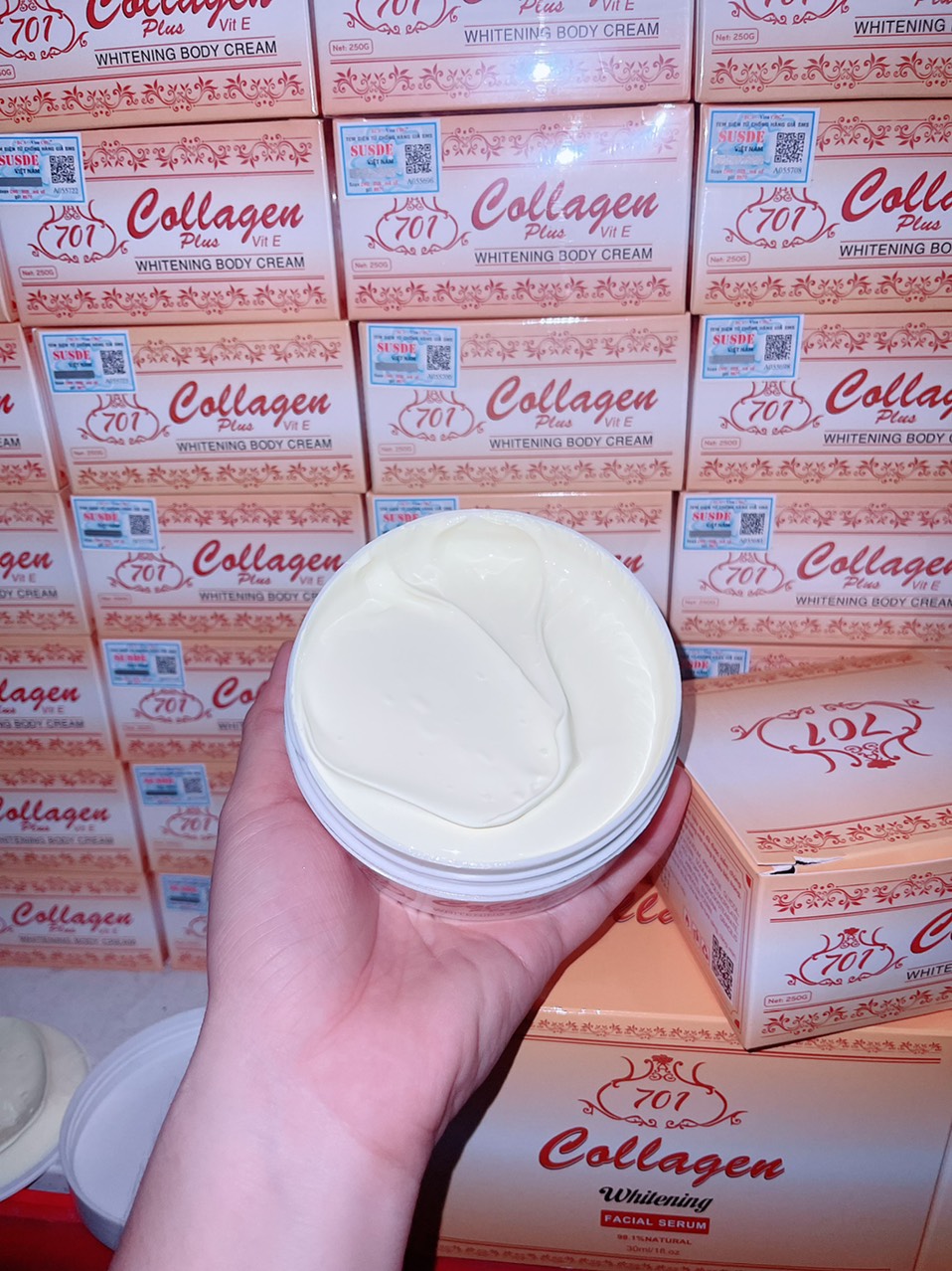 kem BODY Collagen Plus Vit E 701 chính hãng