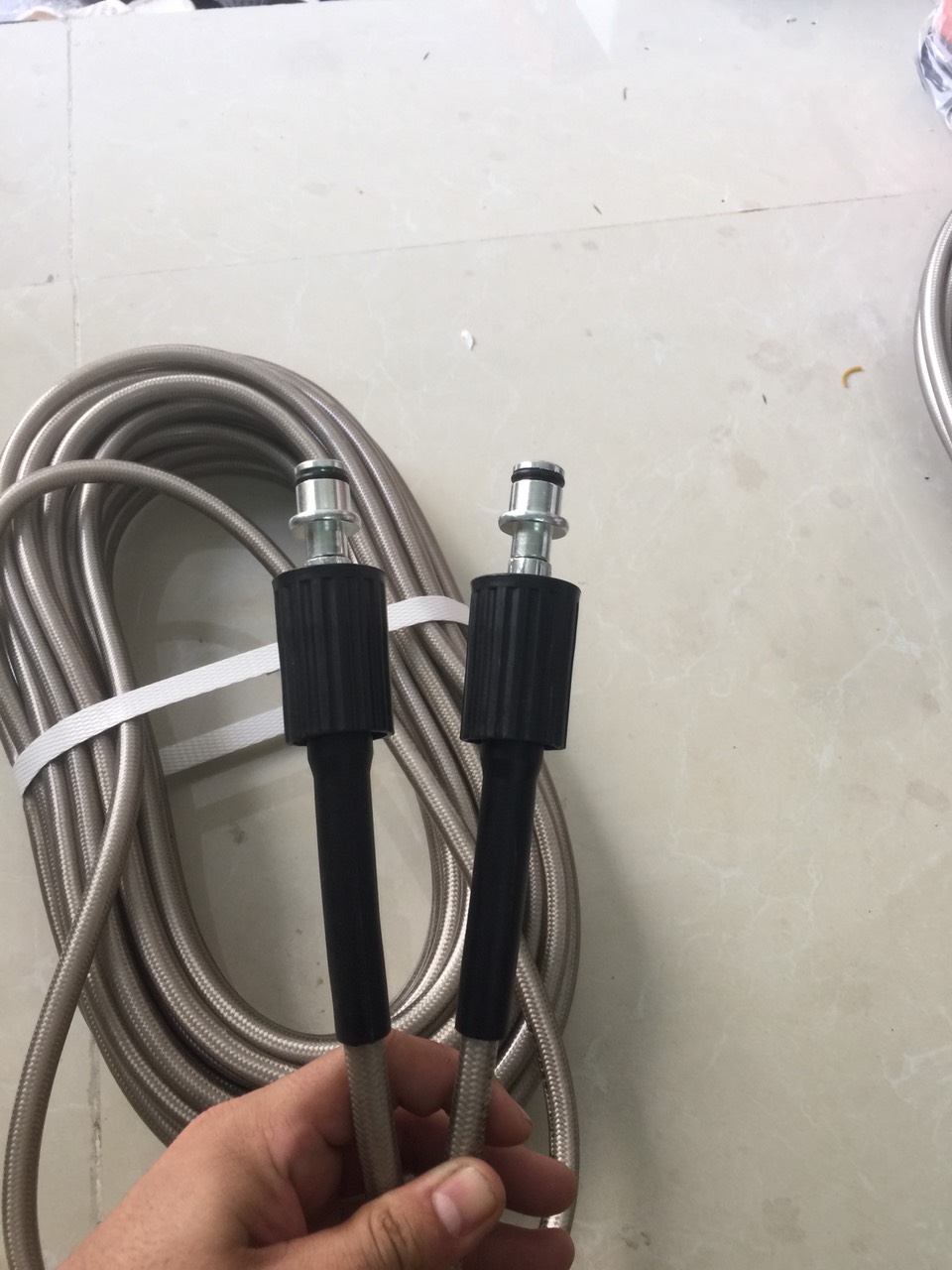 Dây Dẫn Sịt RỬa Xe 15m 2 đầu to