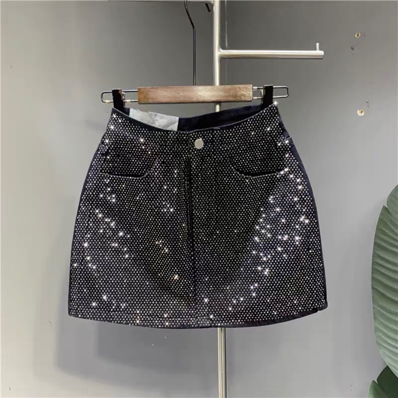Chân váy jeans đá nhũ sáng dáng ngắn siêu xinh cw