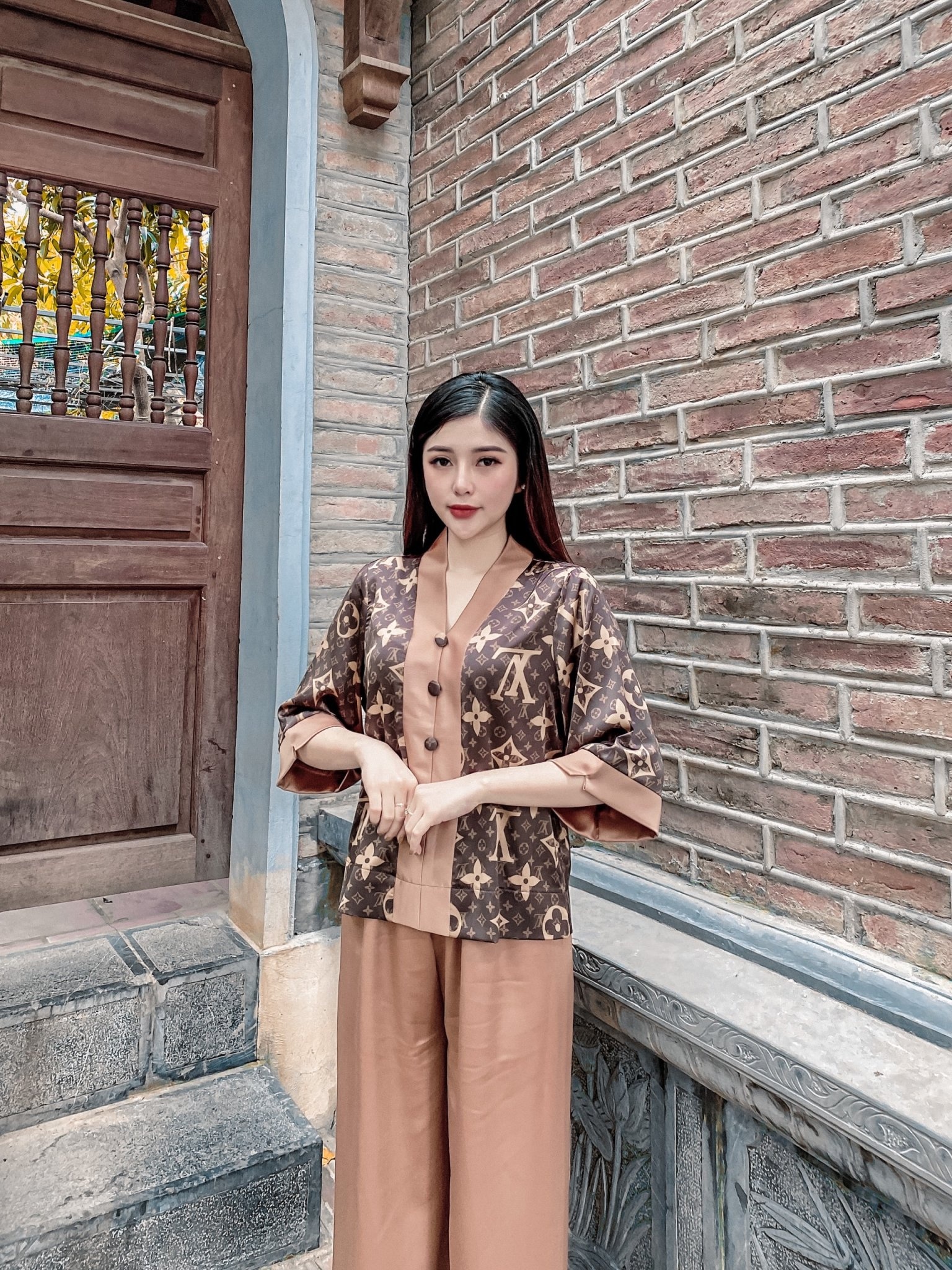 Set Lụa Vân Đi Chùa Cao Cấp Và Sang Trọng Nhất Hiện Nay