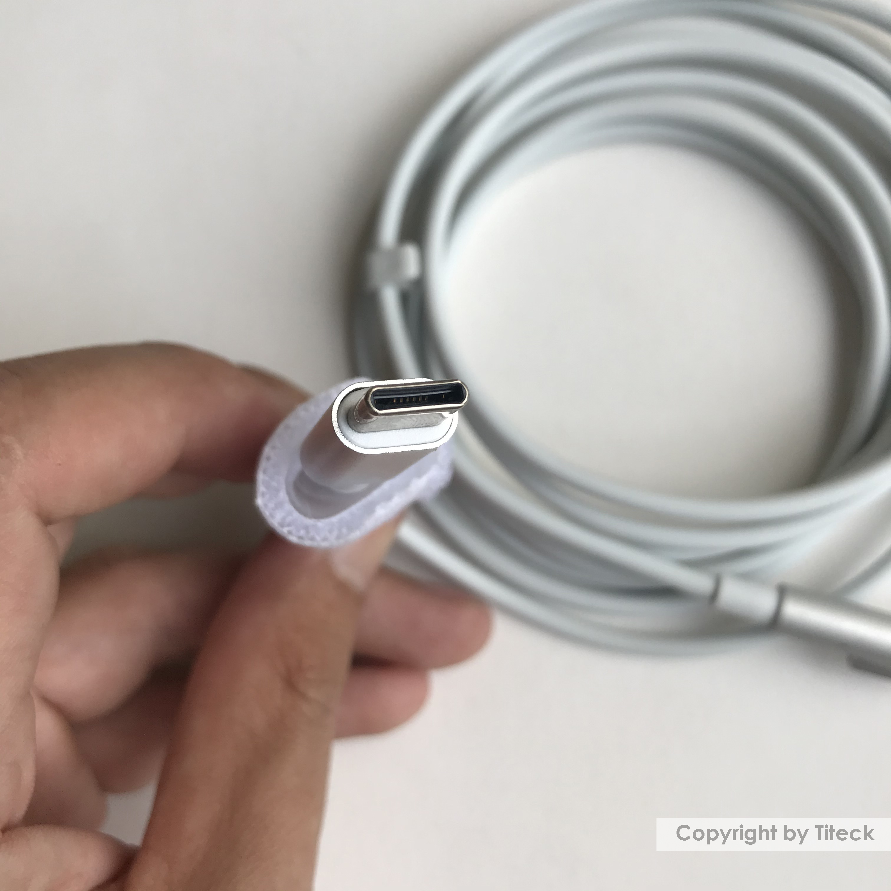 Cáp sạc USB Type c sang MagSafe 1 (L) dùng cho Macbook
