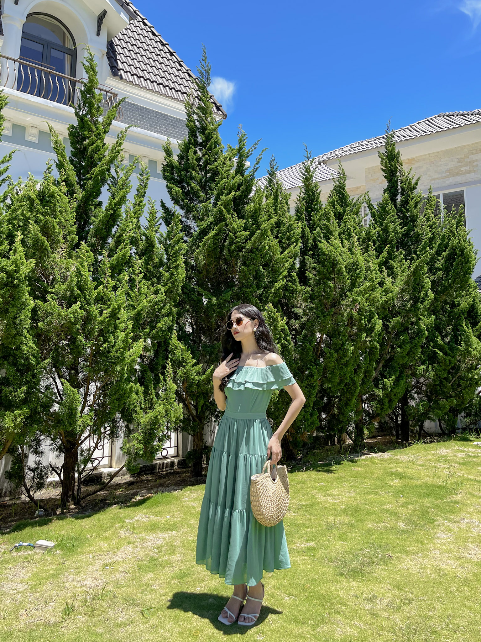 LALYA_D386_ Váy trễ vai dập ly - Xanh