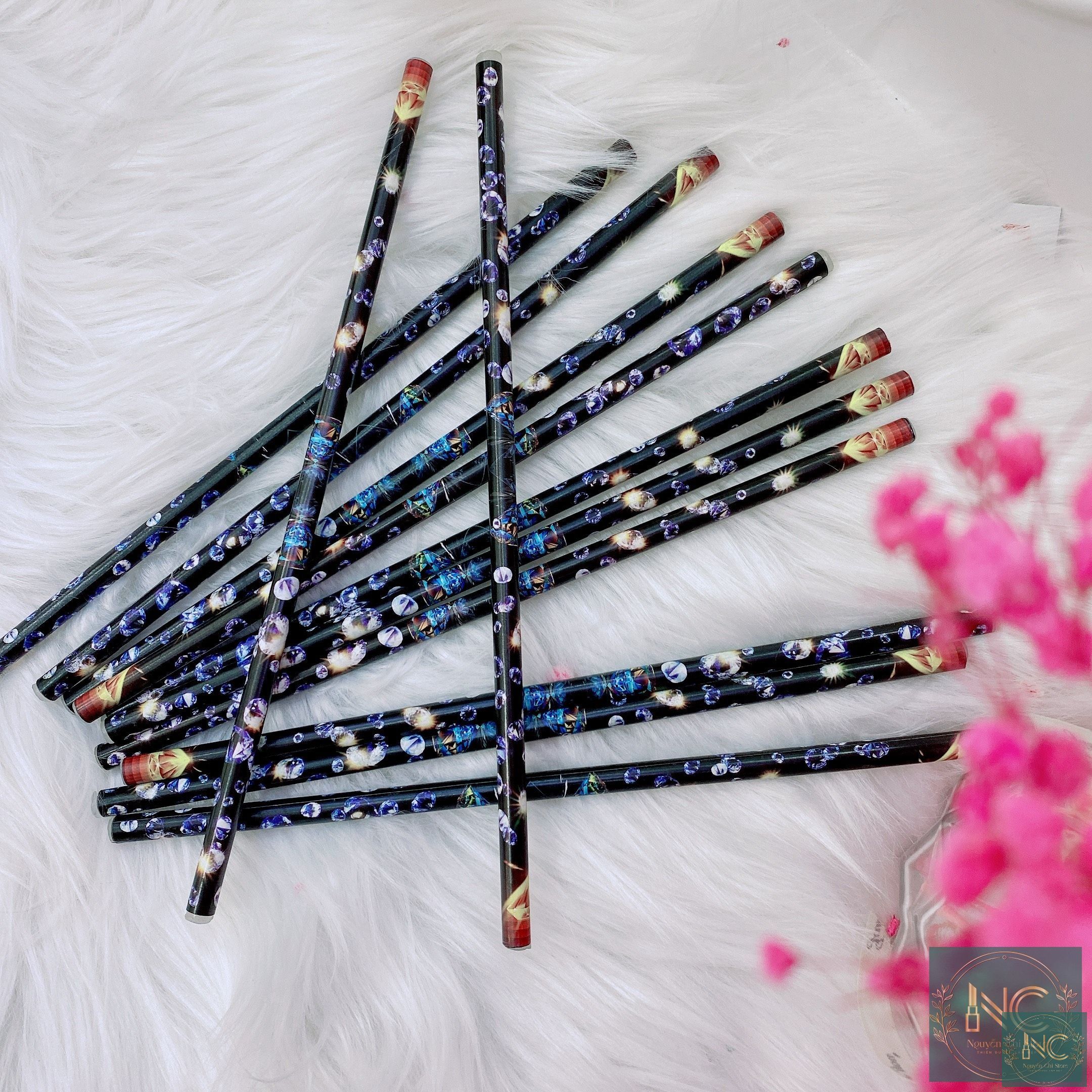Cây chấm đá làm nail