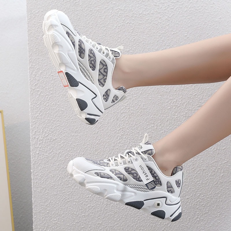 Giày thể thao nữ đế độn DYORR 2 Màu cực đẹp