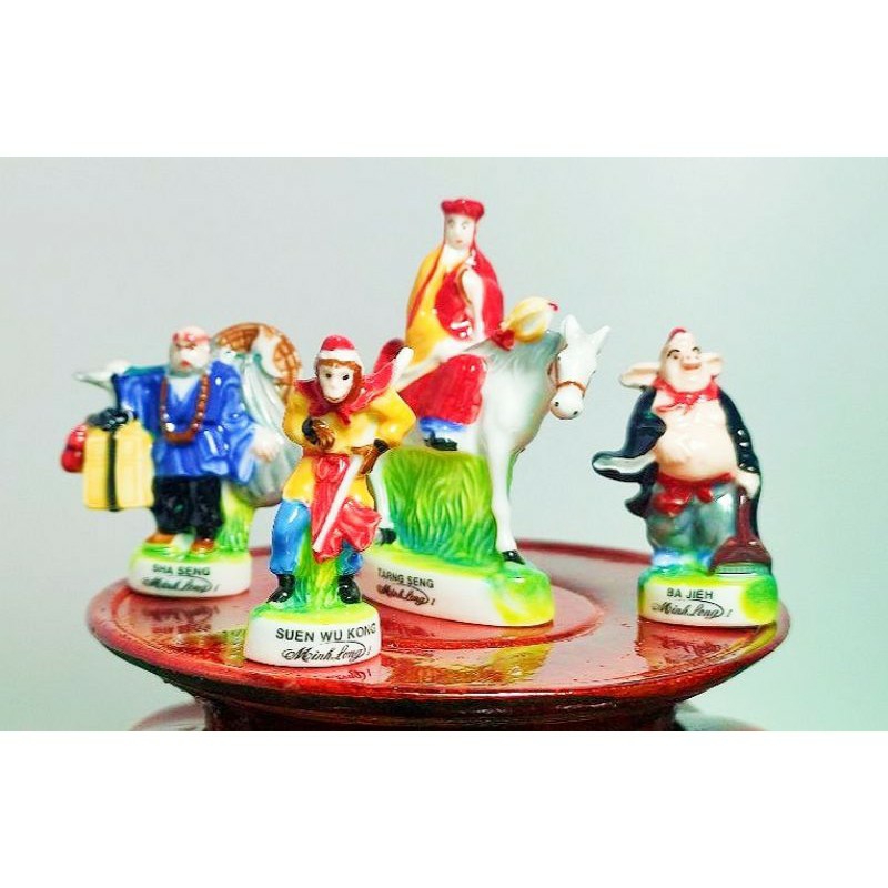 Tượng tây du ký gốm sứ Minh Long
