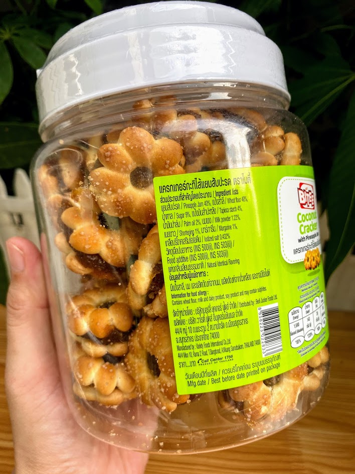 BÁNH QUY DỪA KẸP MỨT THƠM (KHÓM) THÁI LAN