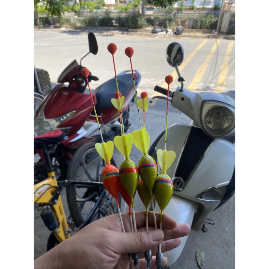 Phao lục câu ngày chân chì