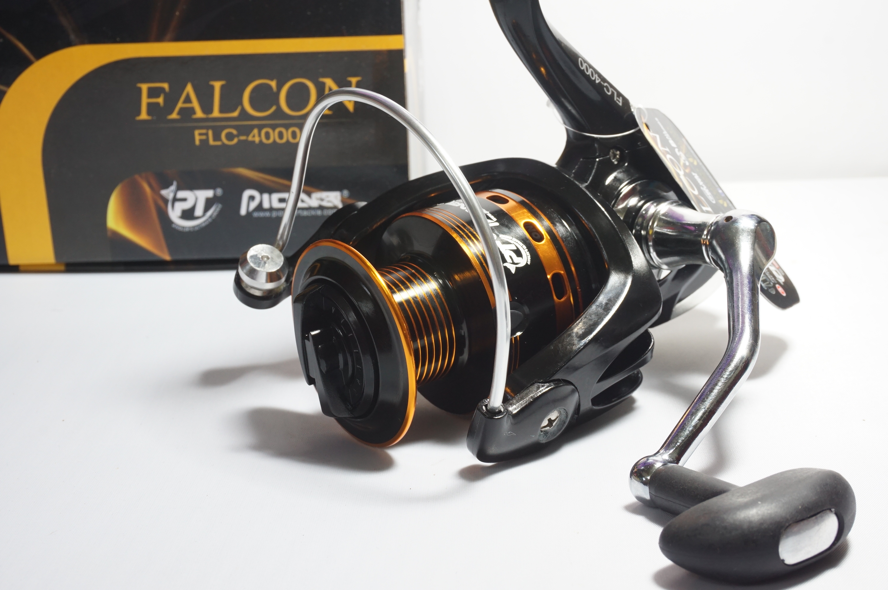 Máy câu Pioneer Falcon