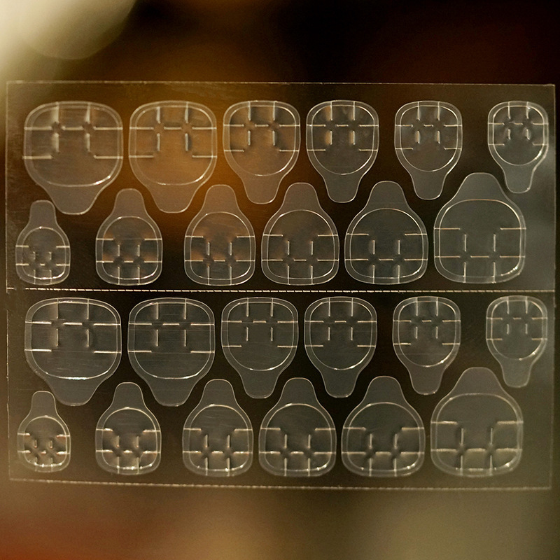 Bộ 24 Sticker Dán Móng Tay Chân JOJO Bằng Silicon