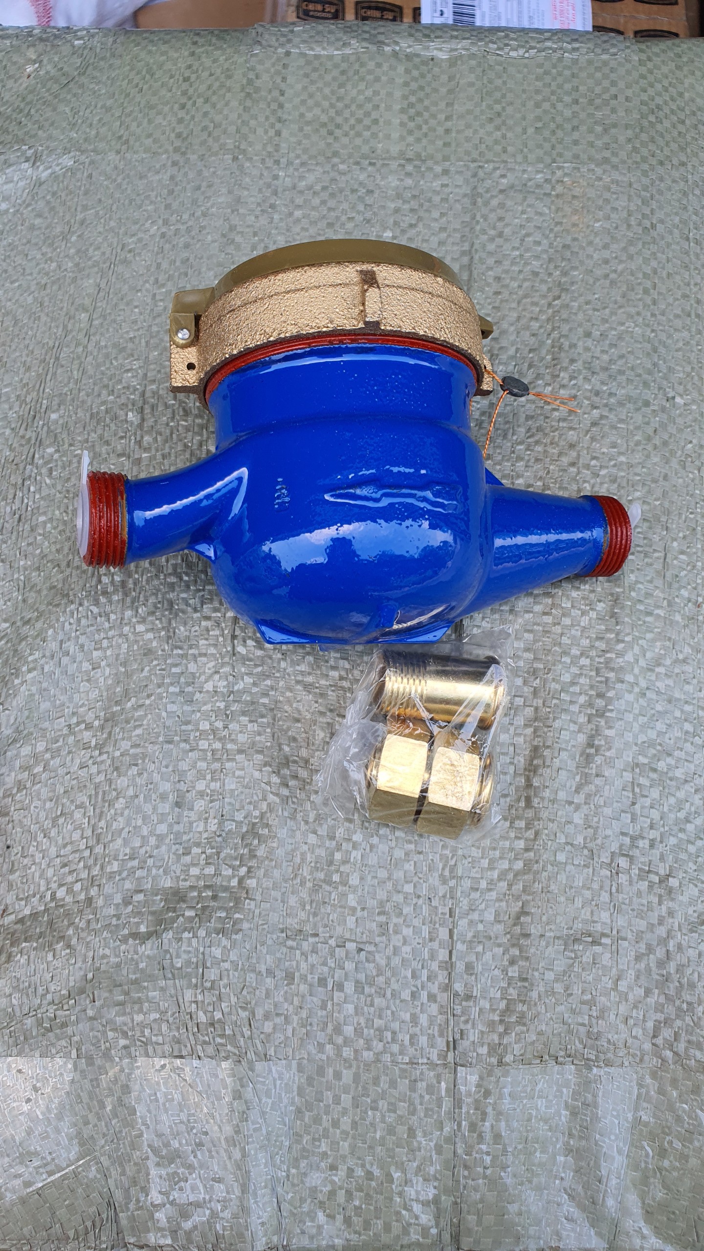 Chân đồng hồ nước xi và đồng thau (Rắc co 21-27)