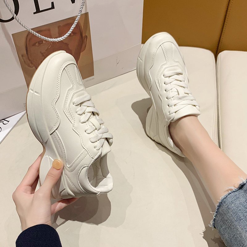 Giày Thể Thao Nữ Sneaker Có Dây Buộc Da Mịn VG523