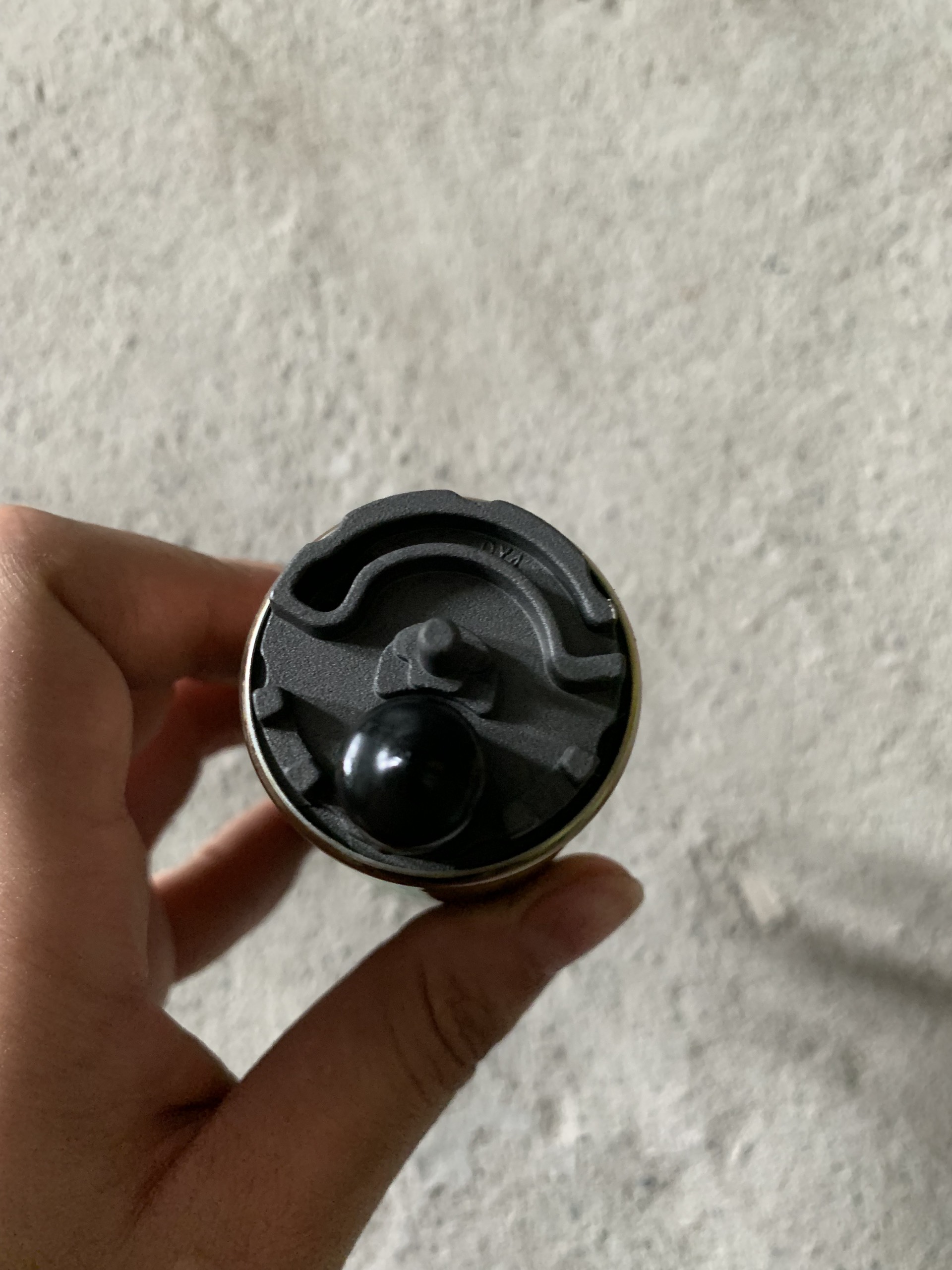 Bơm xăng tõm vàng 5 tạ vinaxuki
