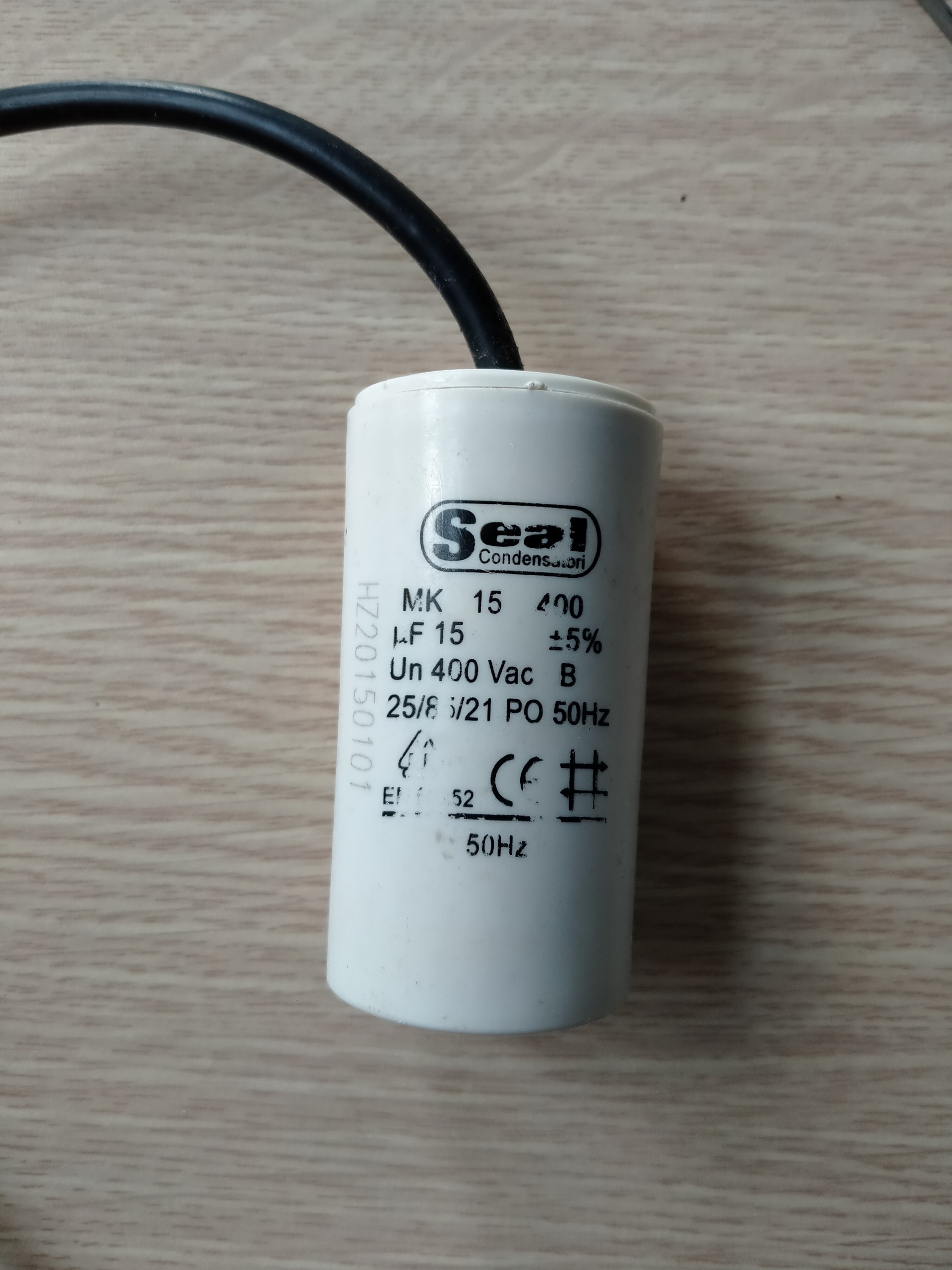 Tụ nhựa 15uF, 20uF, 25uF, 30uF, 40uF, 50uF, 60uF 400VAC