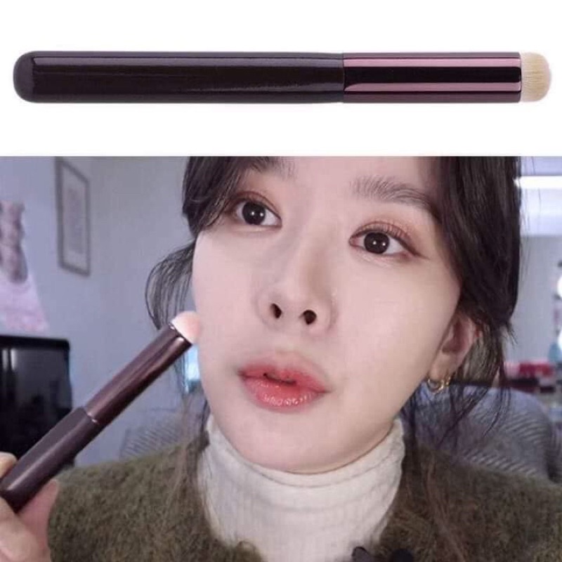 Cọ Môi Clio Đầu Tròn