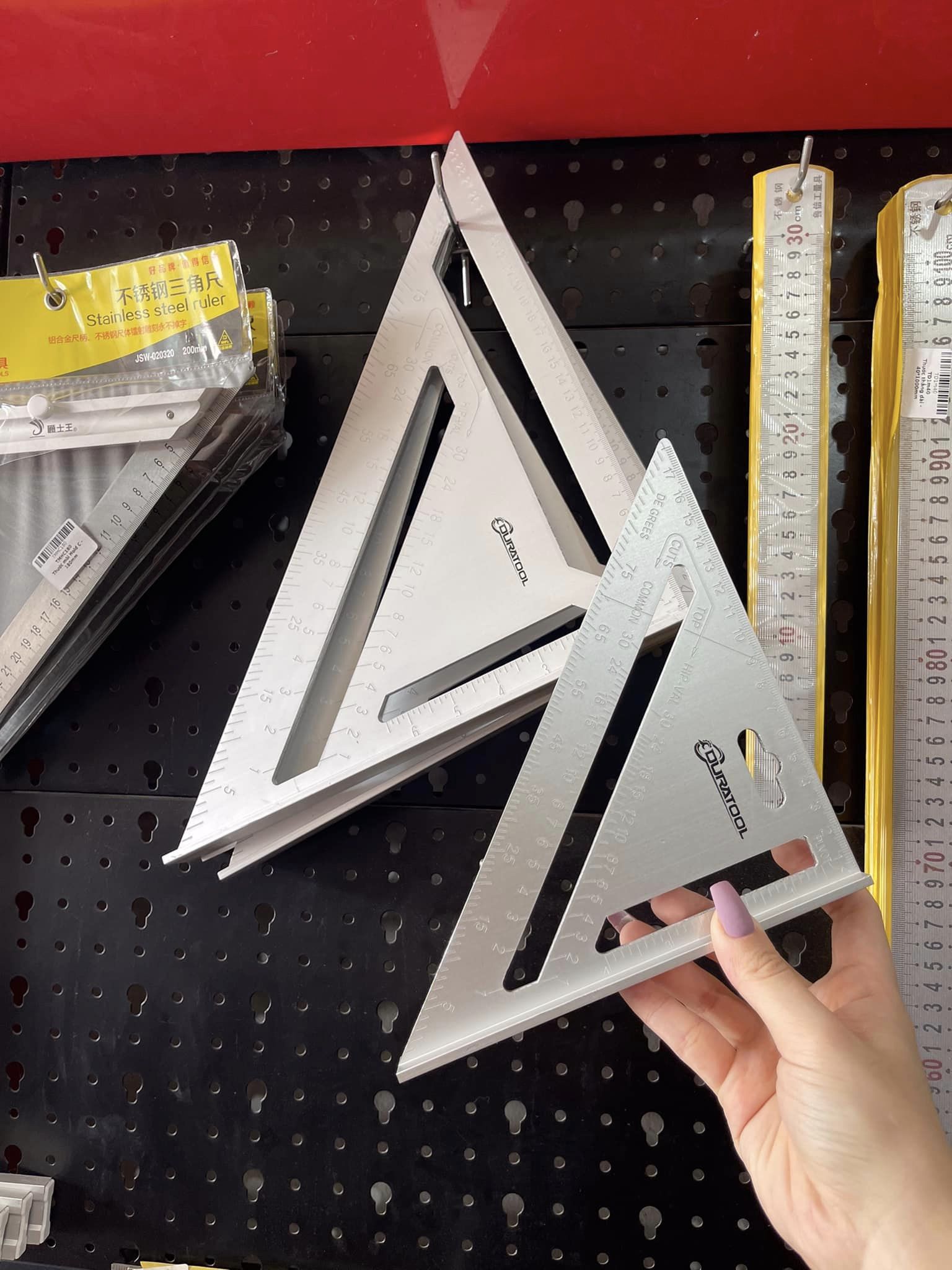 THƯỚC MÒI NHÔM VINACHI