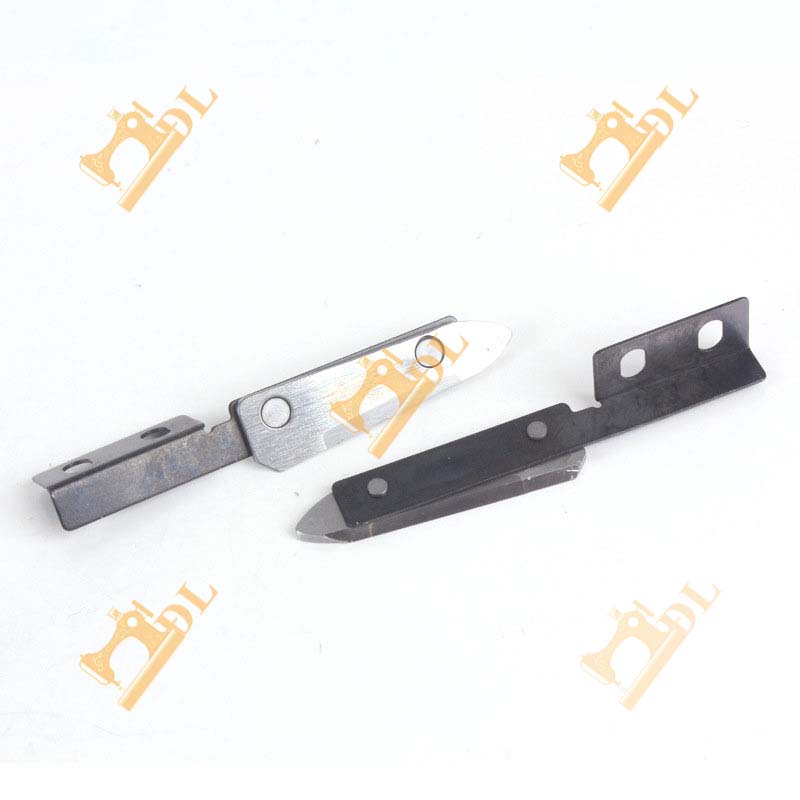 Dao dưới máy cắt đầu bàn