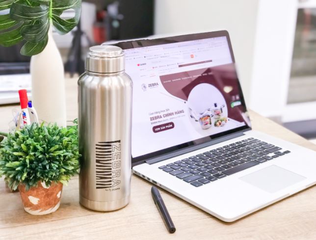 [HCM]Bình giữ nhiệt Zebra Botto 700ml - 112642