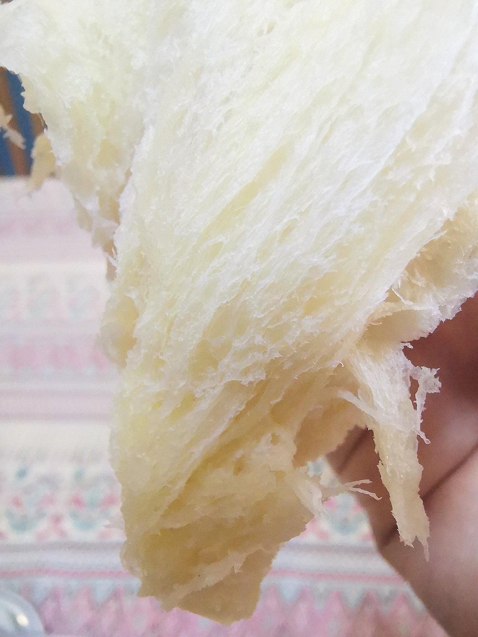 Bánh mì hoa cúc Pháp - Brioche - 360 grams