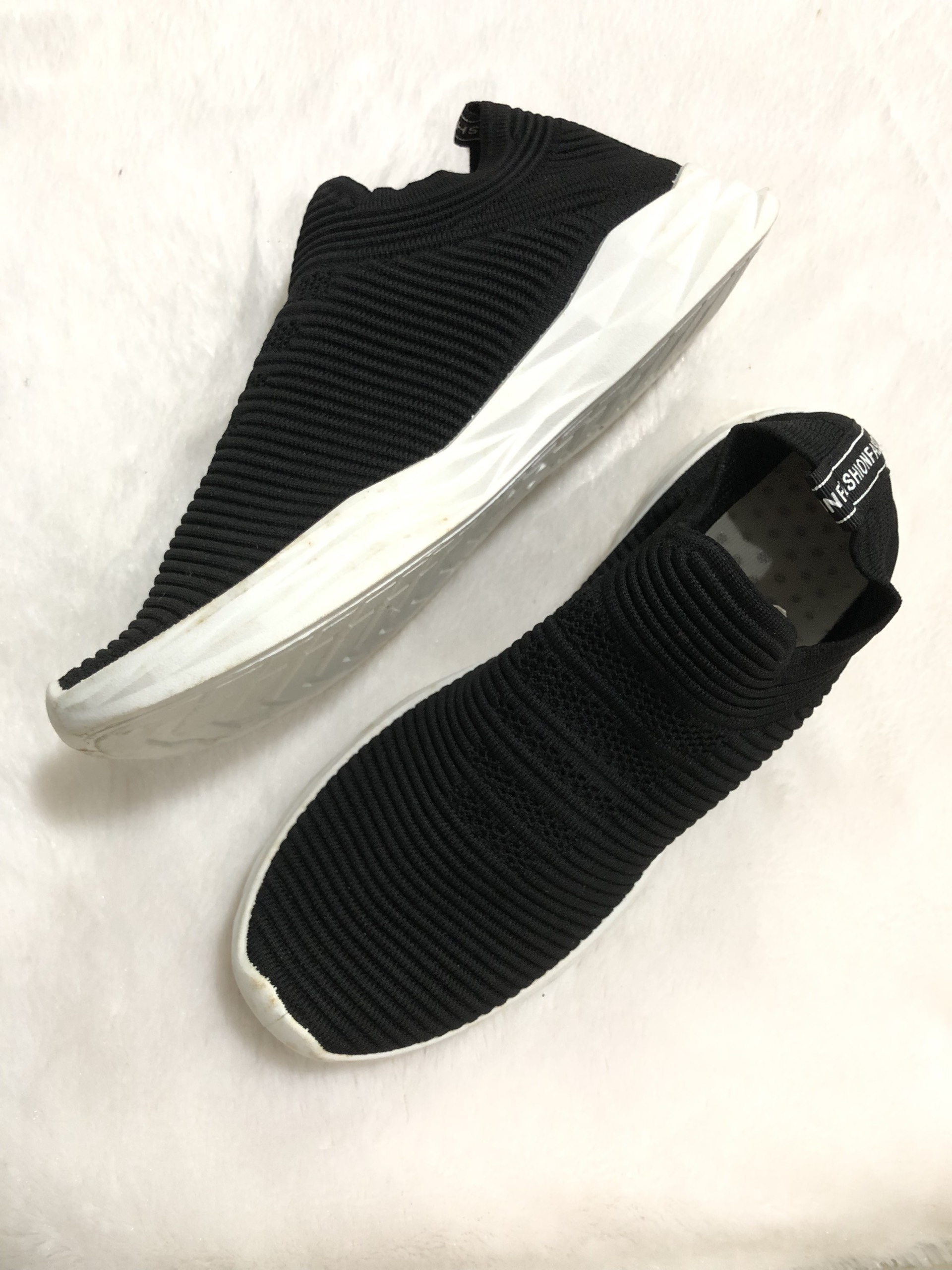Giày lười thể thao chất liệu co dãn unisex lẻ size  -SALE