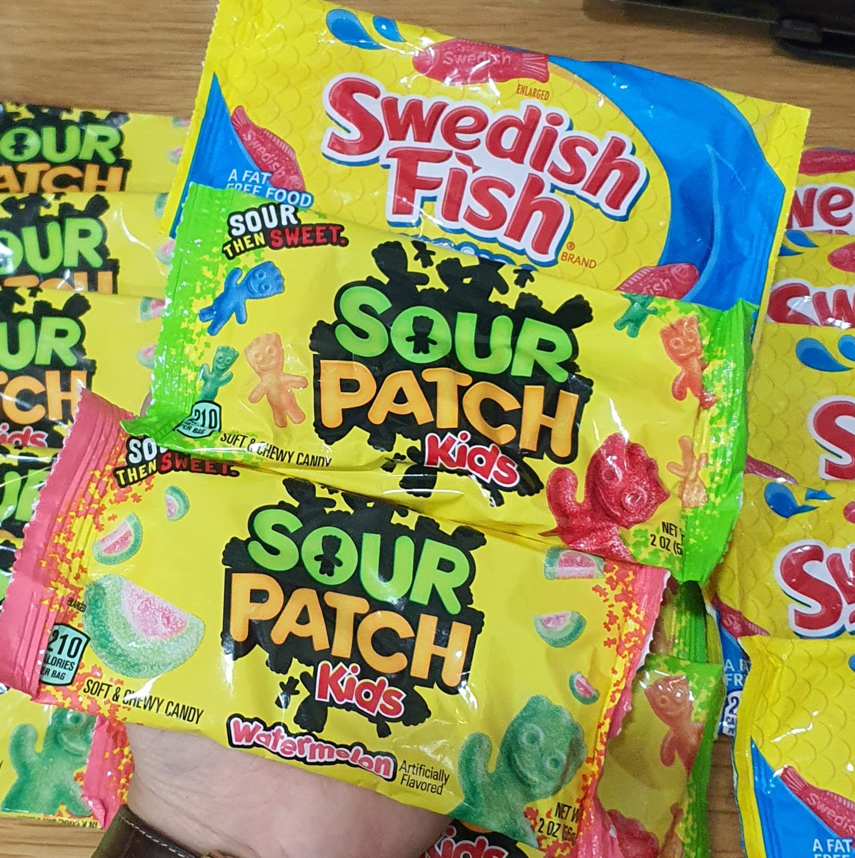[HCM]Kẹo dẻo chua ngọt sour patch kids - 3 gói
