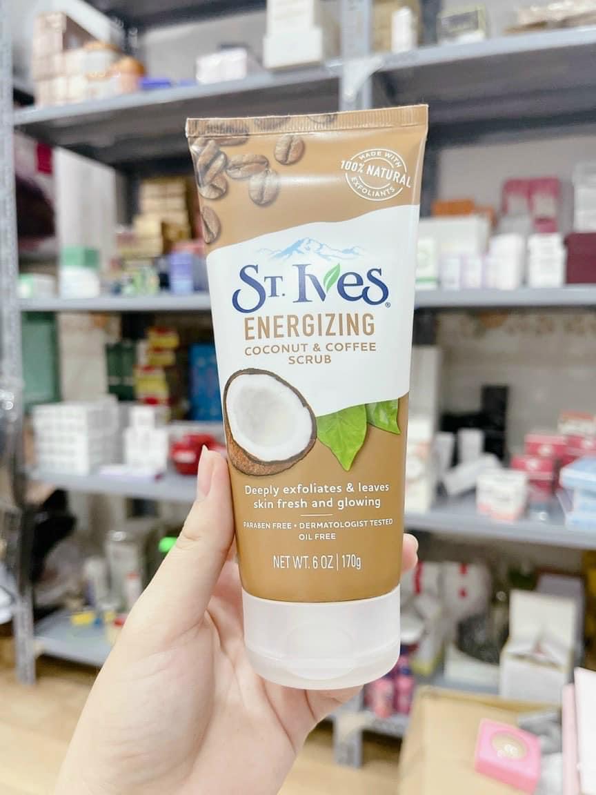Sữa Rửa Mặt Tẩy Da Chết St.Ives