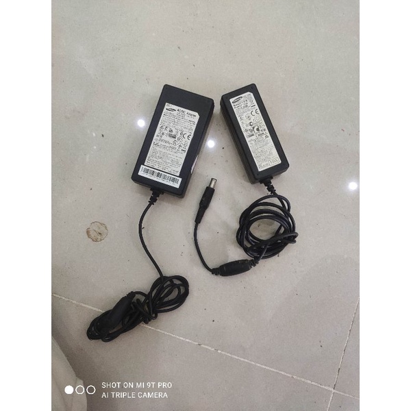 sạc laptop Cũ hỏng lấy dây , lấy mạch