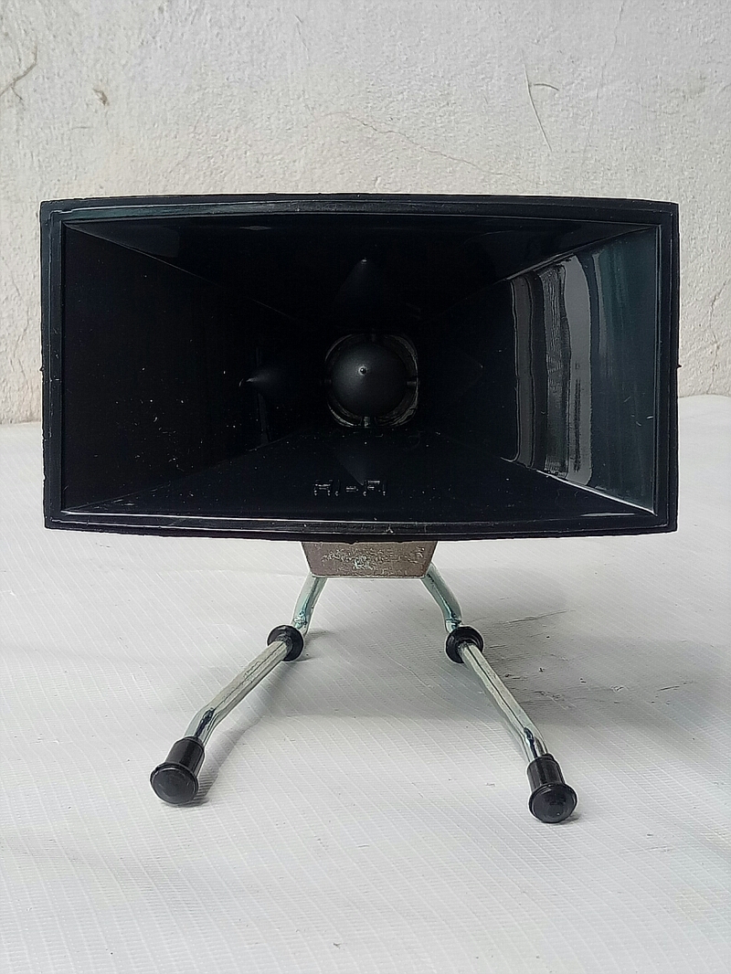 Đôi loa treble rời chân sắt công suất 200w củ kèn