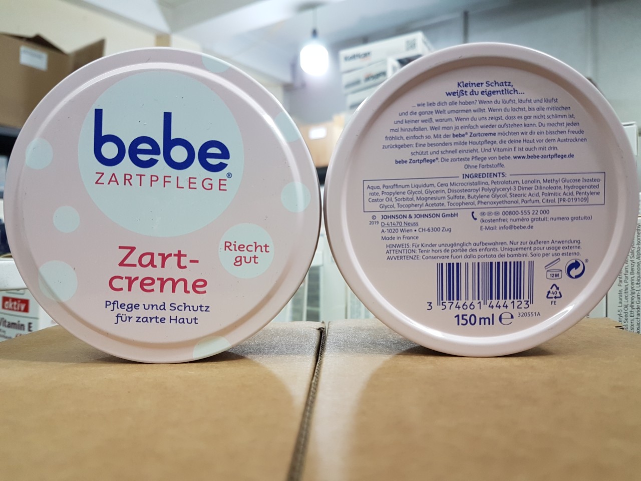 Kem dưỡng da chống nẻ cho bé Bebe Zartpflege 150ml, hàng Đức