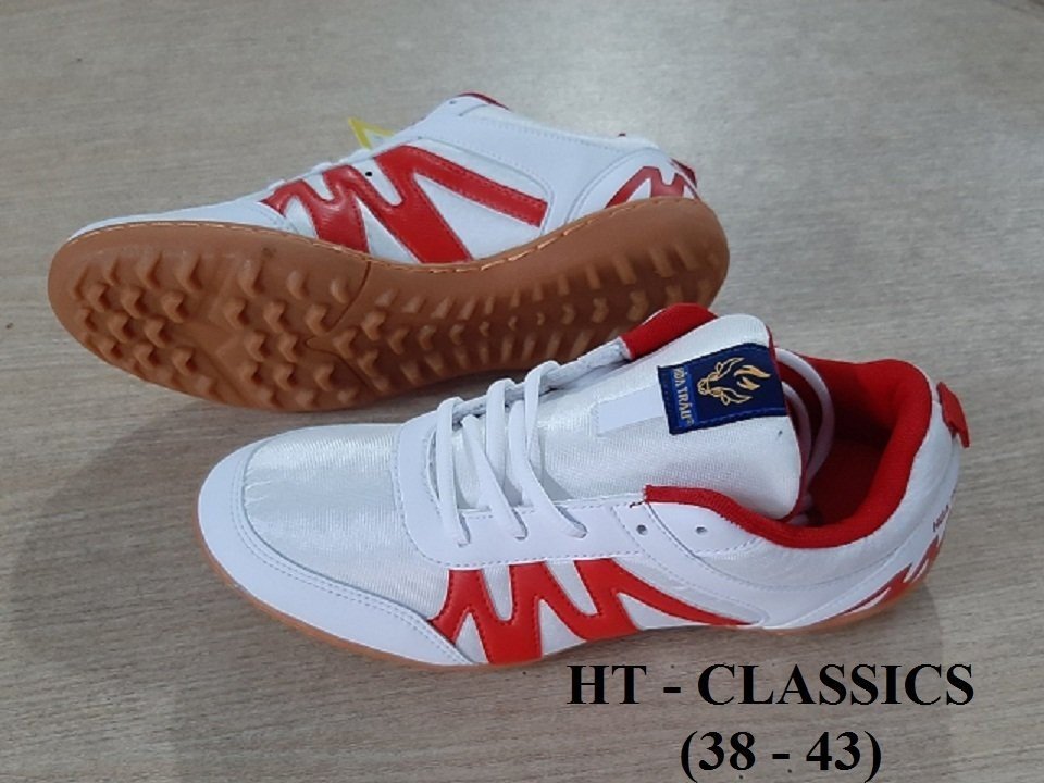 Giầy đá bóng CP 094c & Classic siêu chất chỉ 149k
