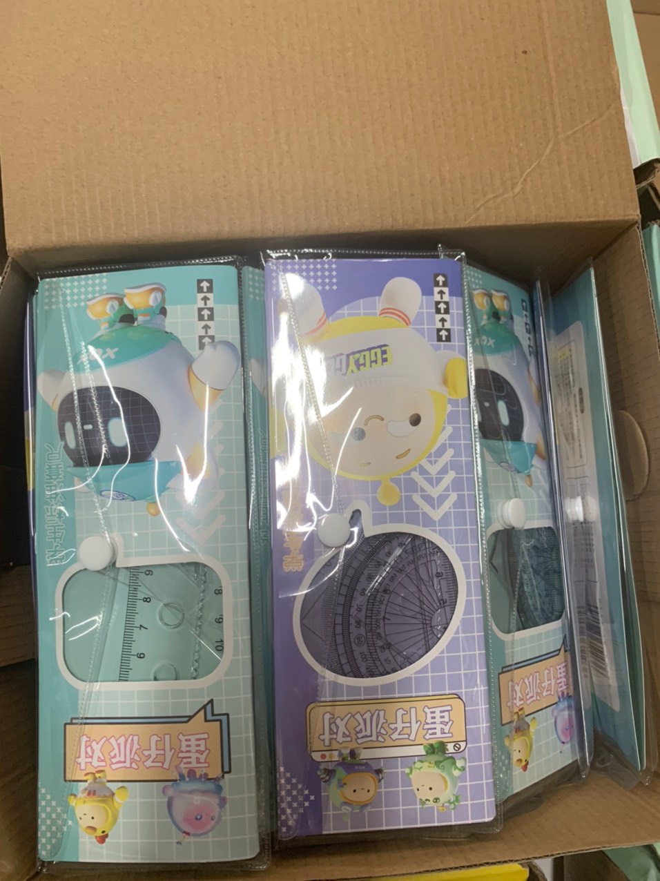 bộ thước kẻ 4 món BT21
