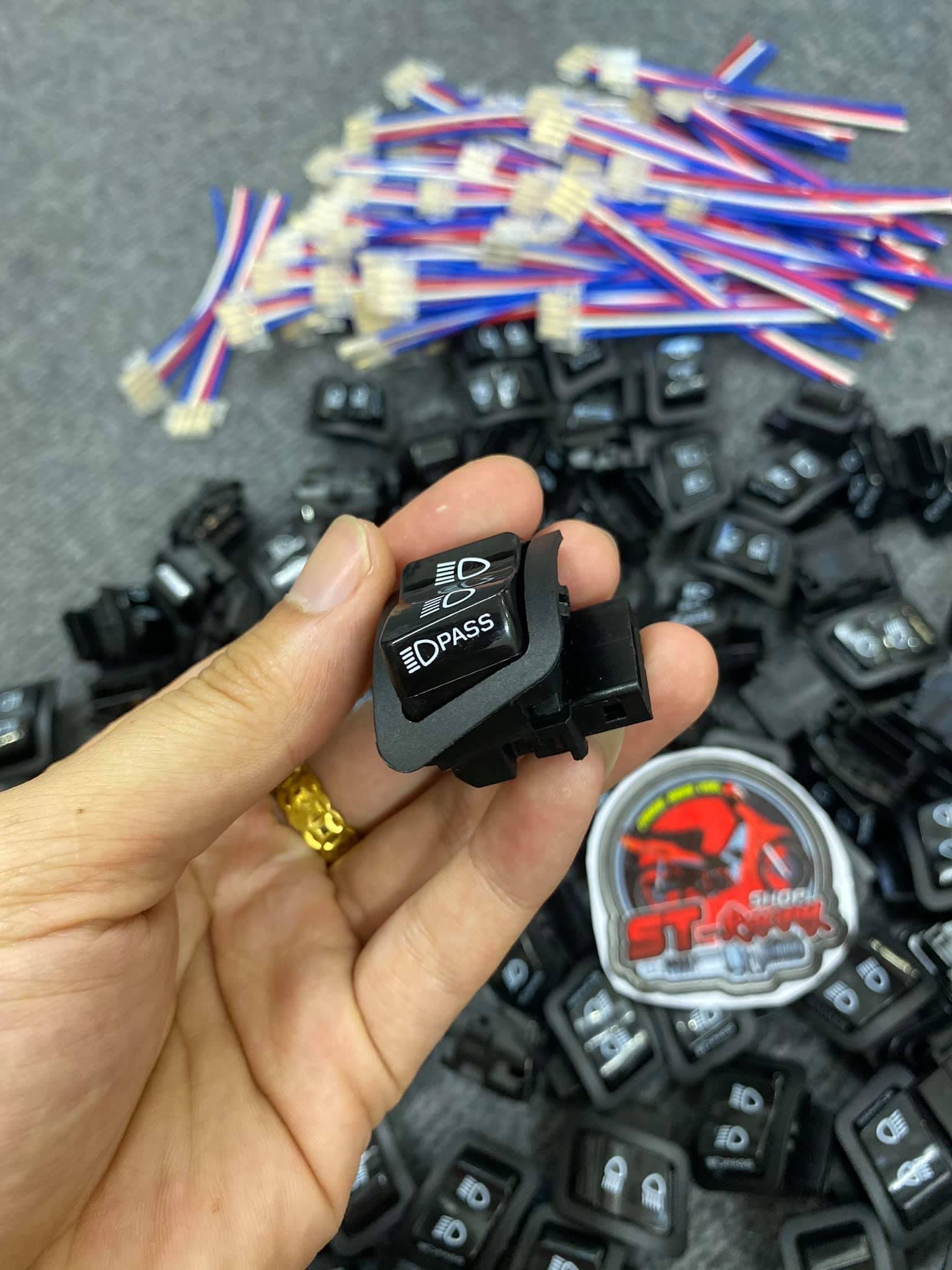 Công Tắc Passing SH ( đá đèn ) cho Wave A/RSX/RS/S/BLADE 110