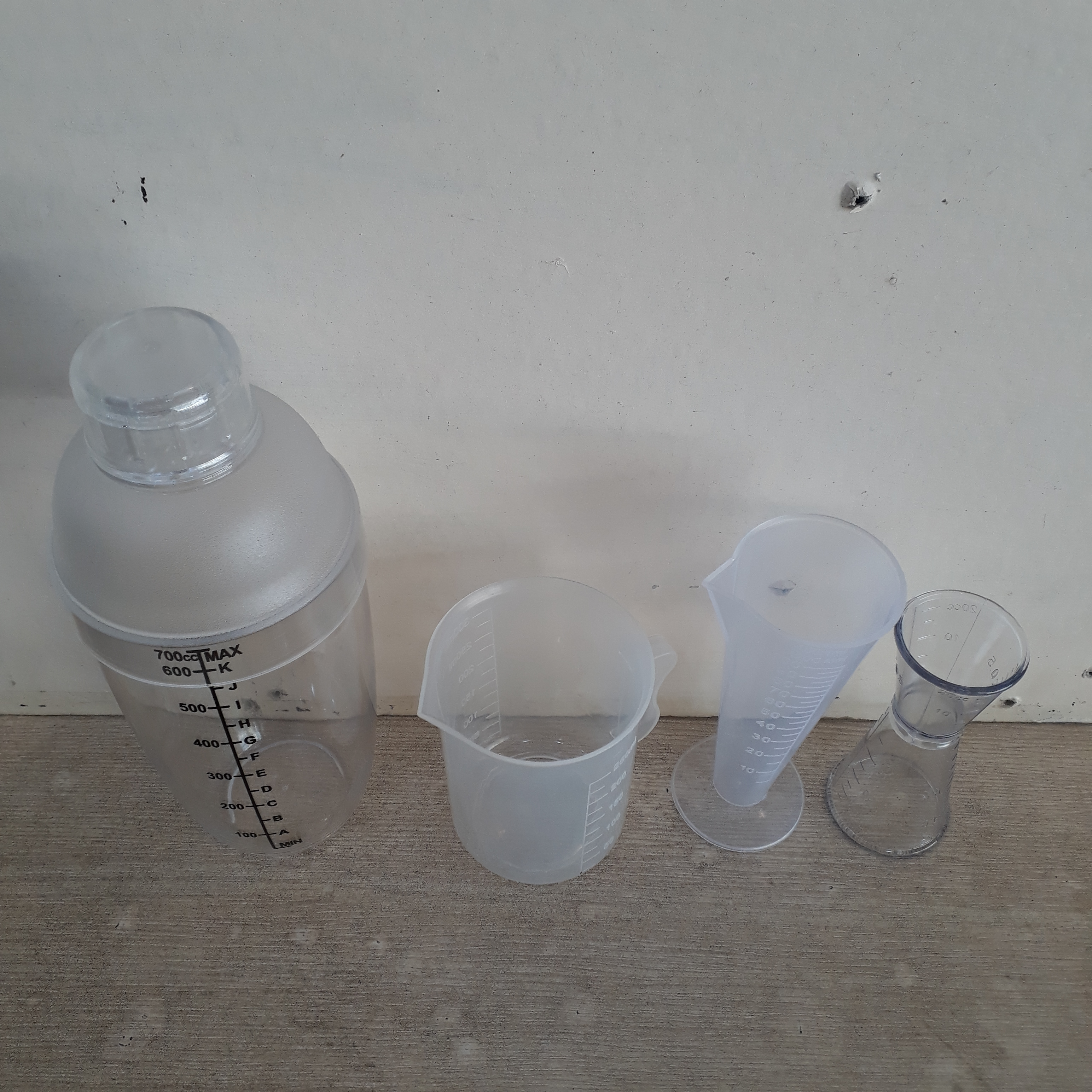 Combo 4 dụng cụ đong quầy pha chế cà phê barista - Bình lắc 530ml vạch chia in đậm