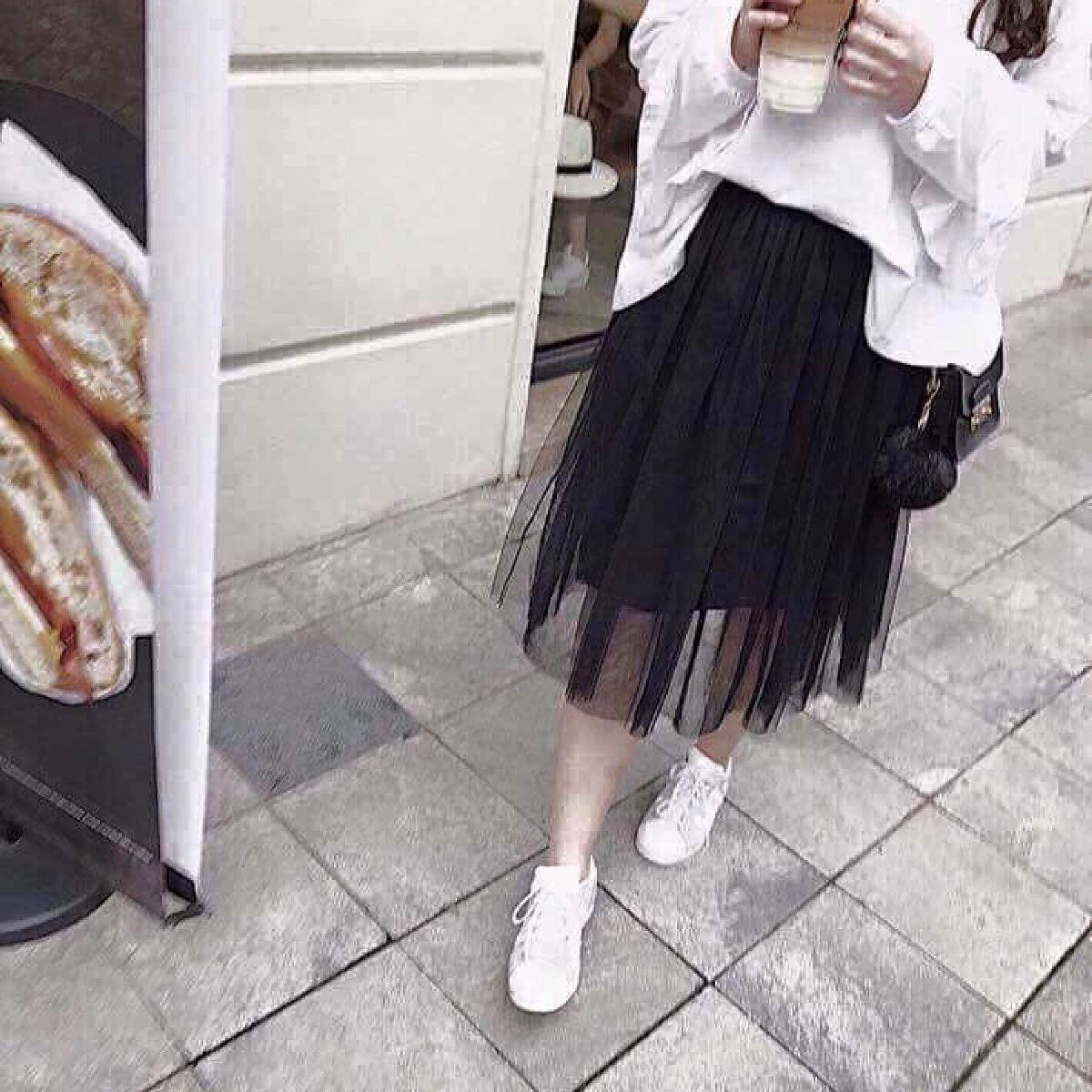 Chân váy ren Xòe Tròn công chúa