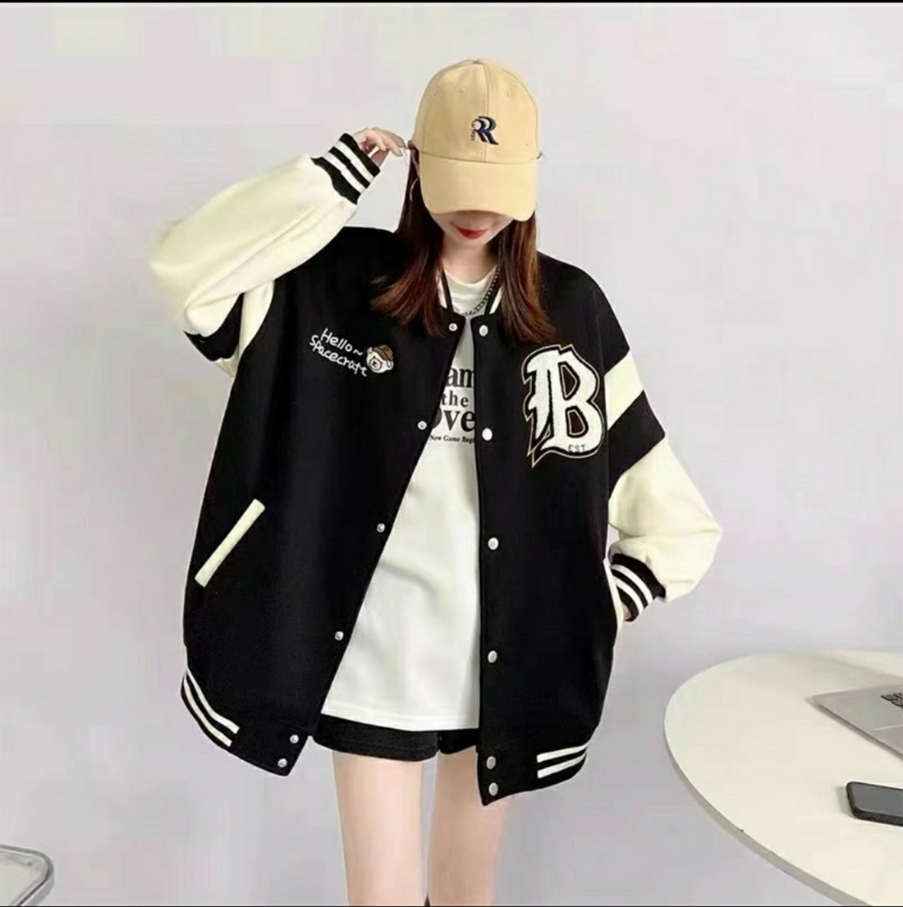 Áo khoác bomber nam nữ logo thêu chữ b phối màu nổi phong cách bóng chày hàn uts