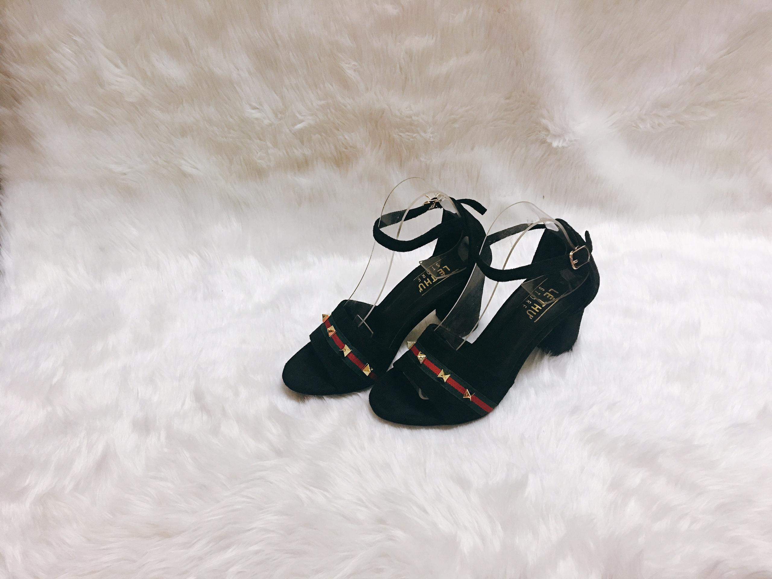Giày cao gót 7 phân bản đen dây tháp LT (SD012)