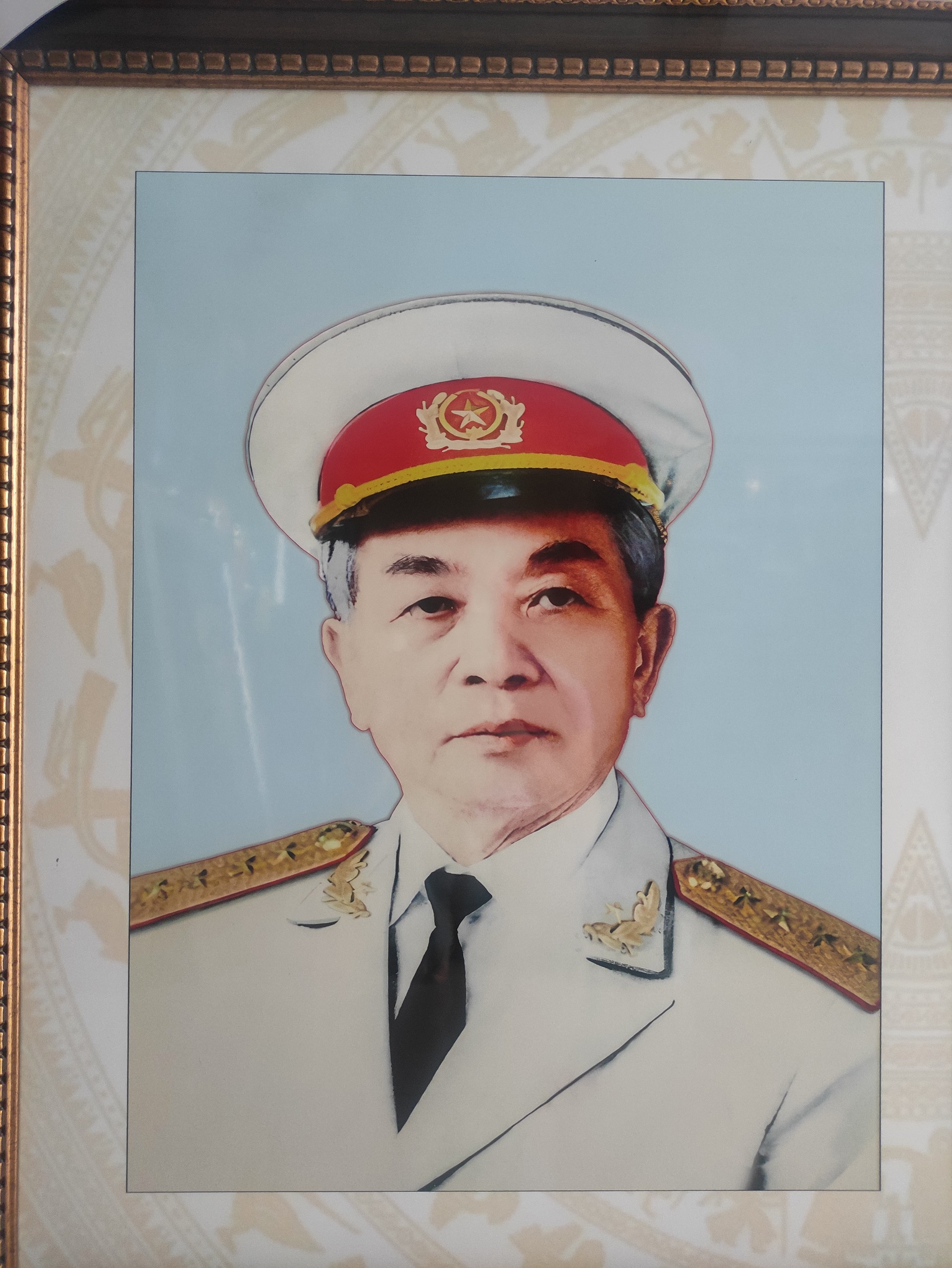 Tranh sơn mài Bác Giáp size 20x30 cm