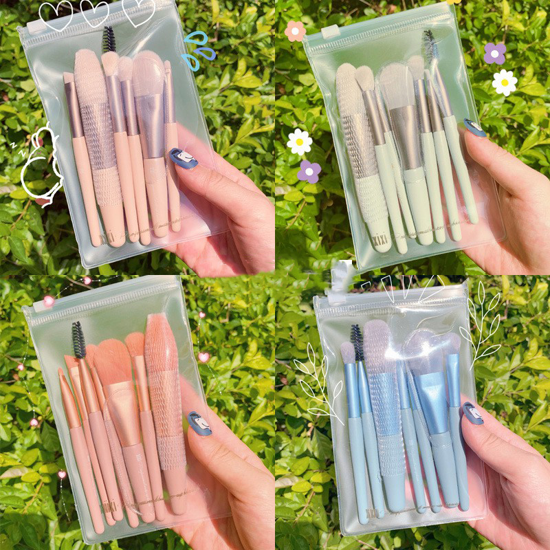 Bộ 8 cọ trang điểm chuyên dụng kèm túi zip bảo vệ - INTL