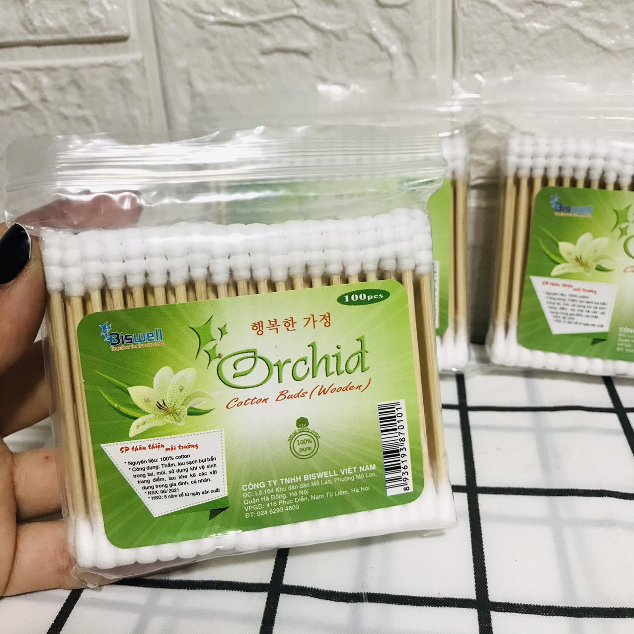 Tăm Bông Cán Gỗ Orchid Xuất Hàn 100 que