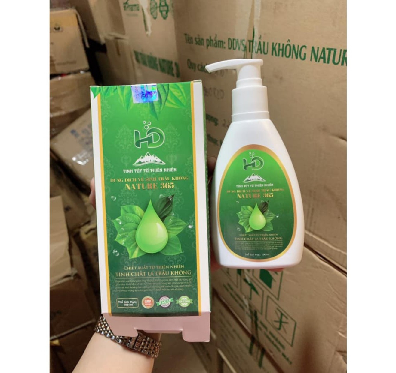 Dung dịch vệ sinh phụ nữ trầu không