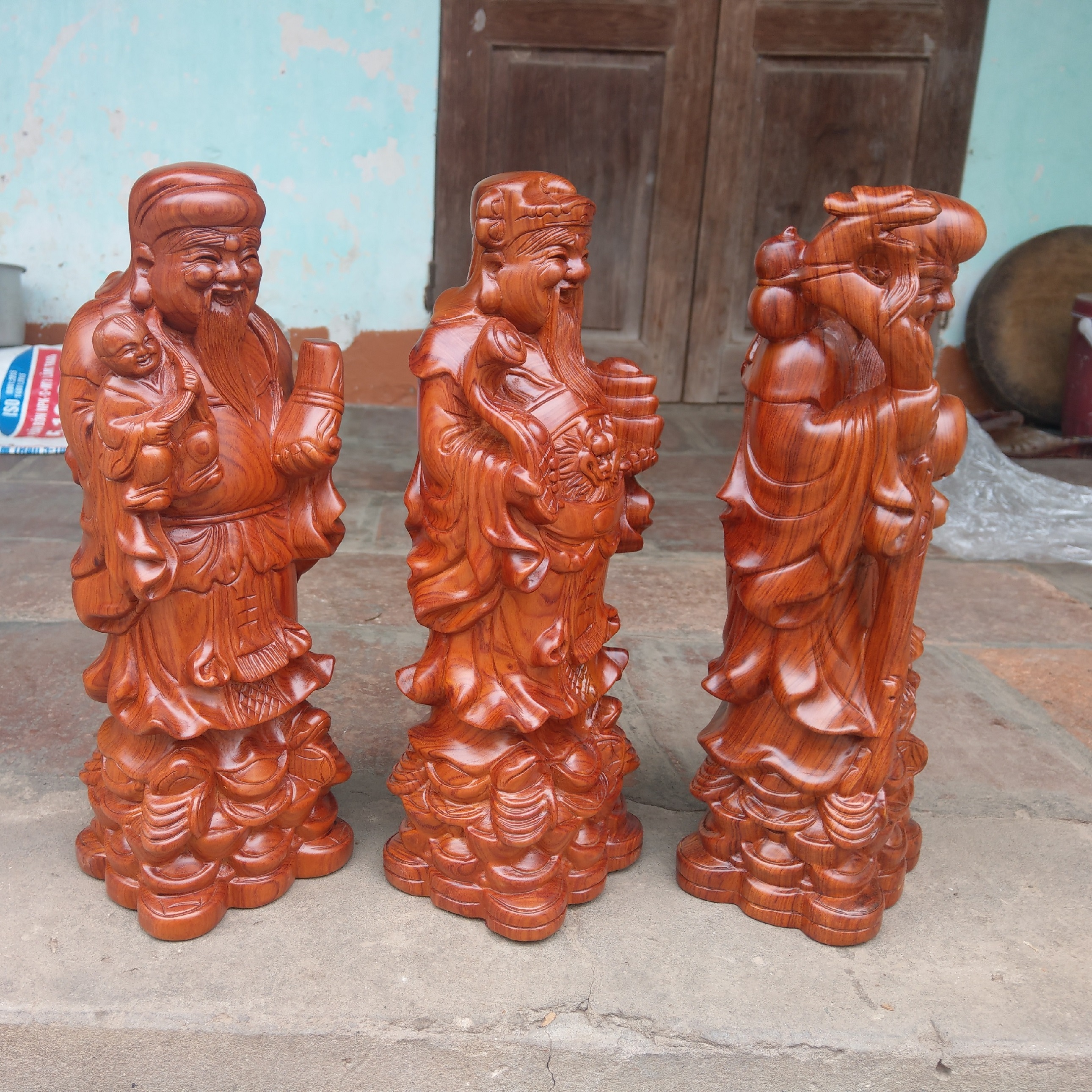 Tam Đa Gỗ Hương Đá - Đế Tiền - Cao 30cm