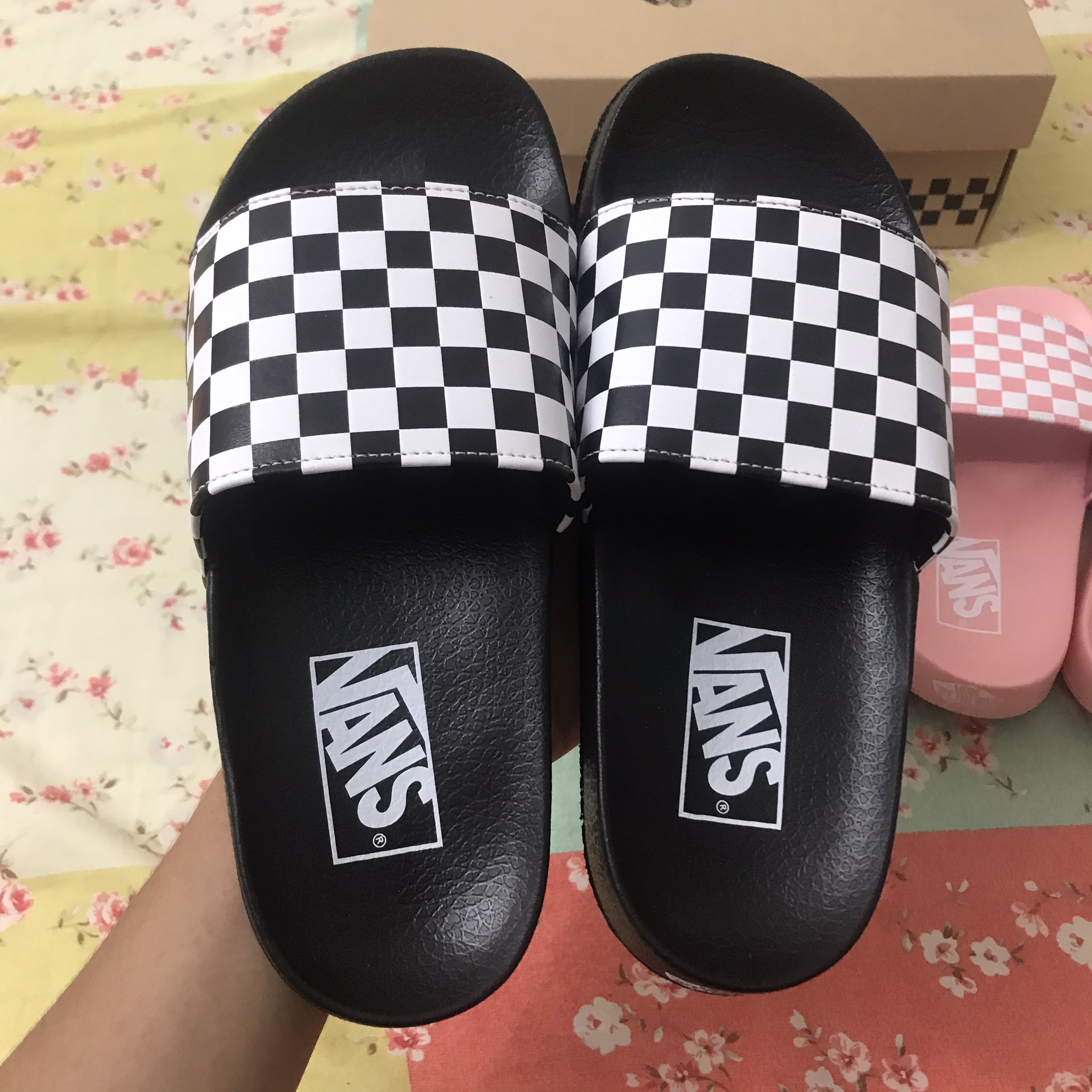 [HCM]Dép vans caro quai ngang [siêu nhẹ và êm] full box