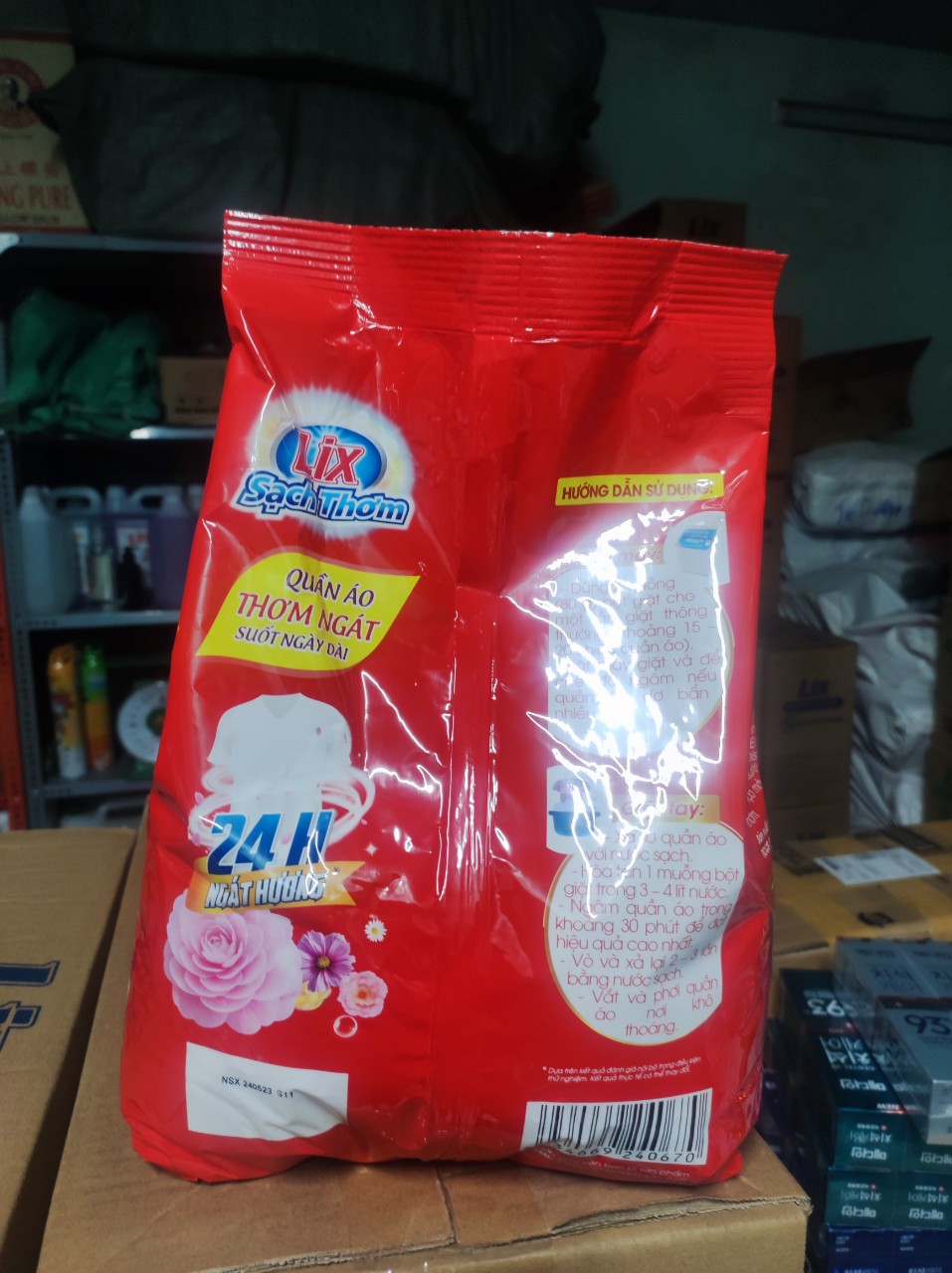 Bột giặt Lix hương hoa 2kg
