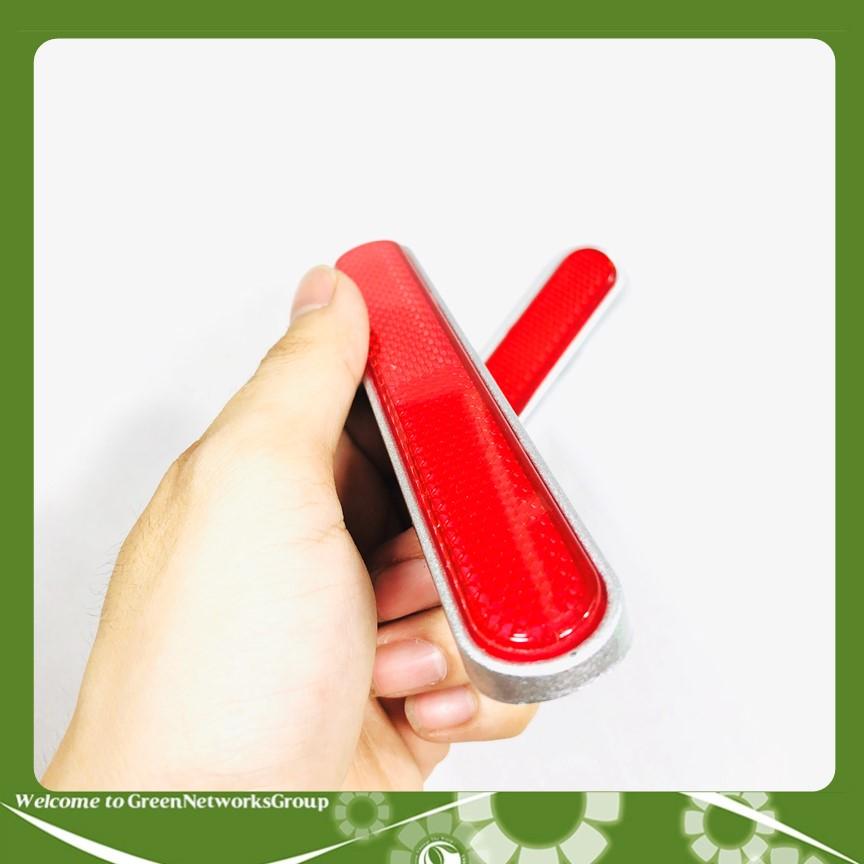 Mắt mèo phản quang loại DÀI gắn cho mọi loại xe máy Greennetworks