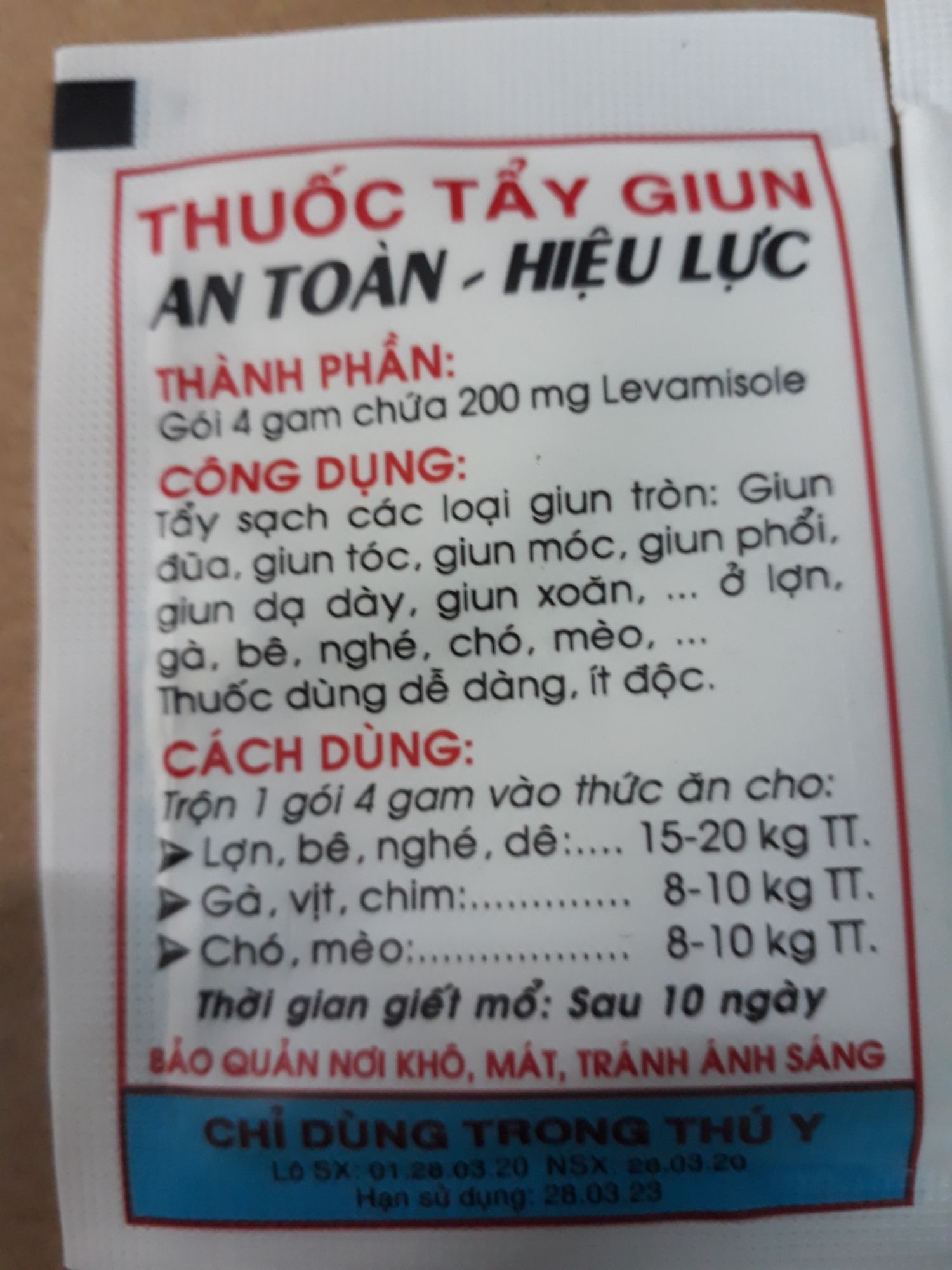 tẩy sạch giun chó mèo dê gà/3 gói tayzu 4g