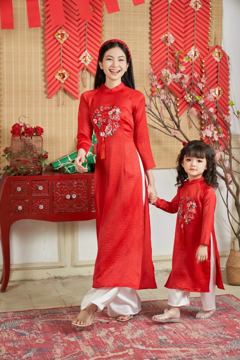 Áo Dài Truyền Thống  Áo Dài Cách Tân May Sẵn Vải Tafta Cao Cấp Kèm Chân Váy Mềm Mại Dịu Dàng