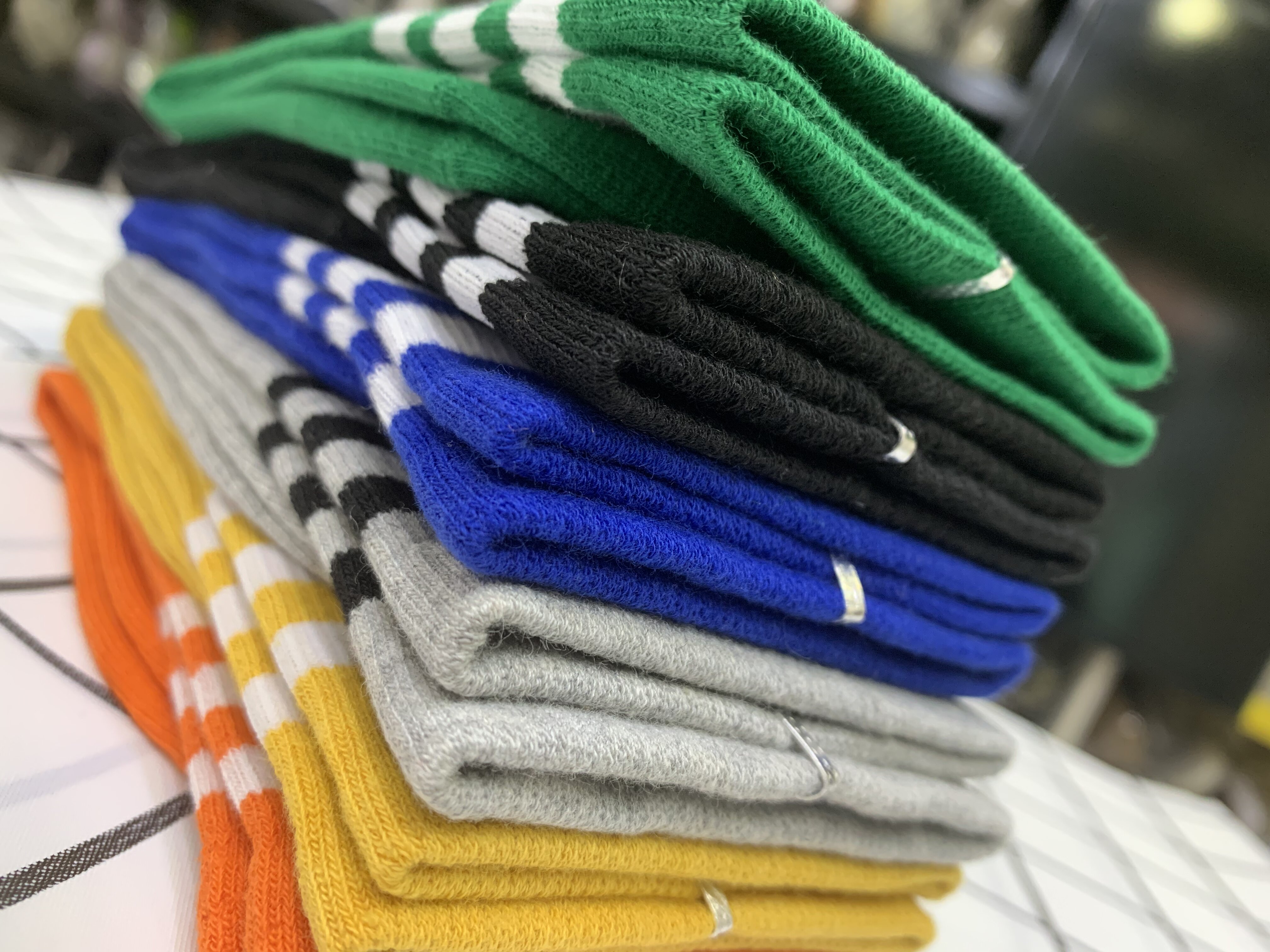 [HCM]Vớ adidas cổ cao màu cam