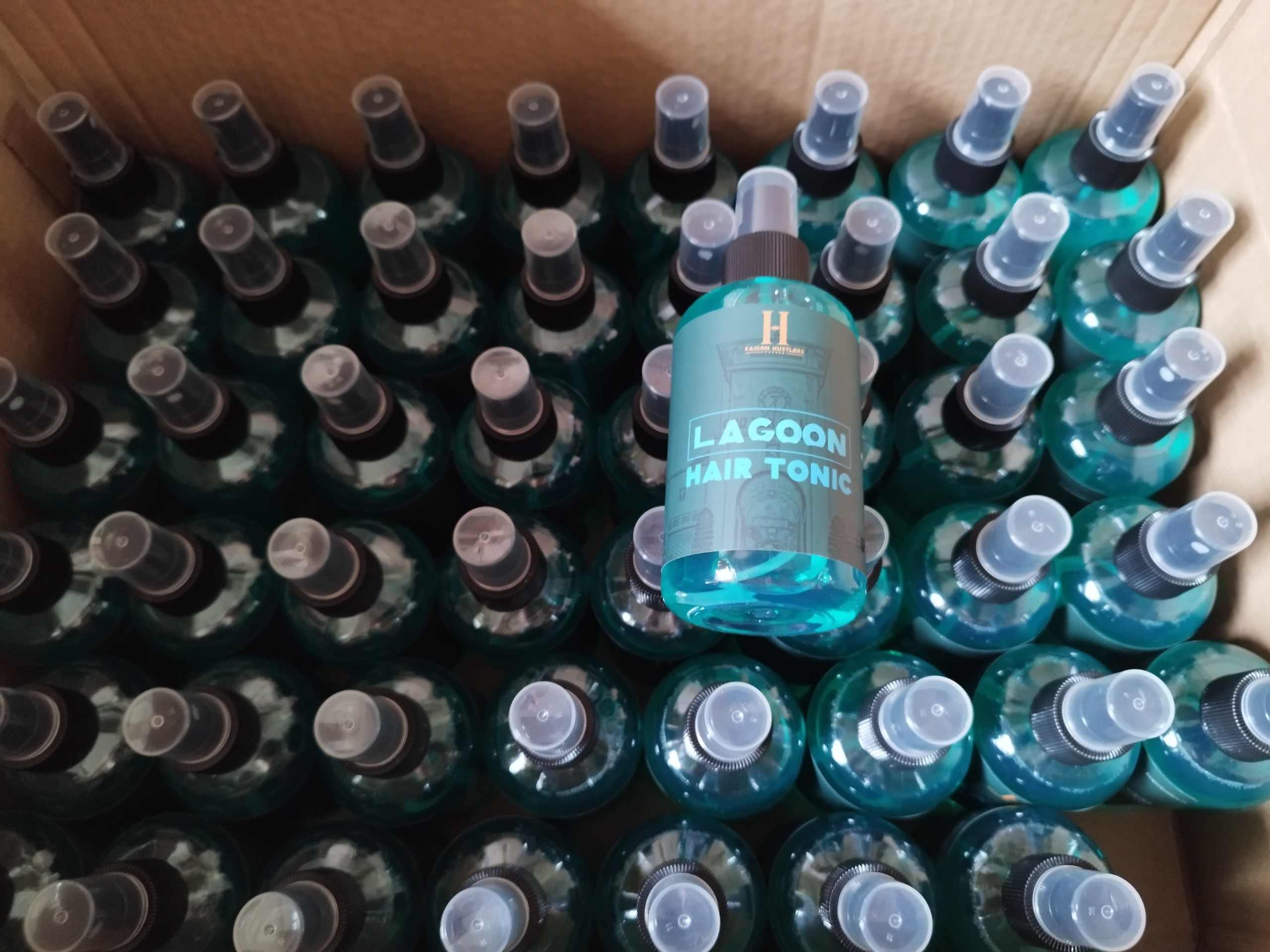 Xịt tạo phồng tóc Lagoon Hair Tonic - 200ml