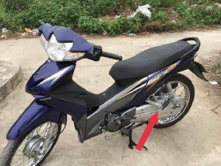 {GIÁ TỐT} Hộp xích Màu Ghi xám bảo vệ xích xe Wave A 110 (2017 -2019) và Wave  -S110-RSX , lắp đặt như zin , dễ dàng thay thế - LZD-A8511