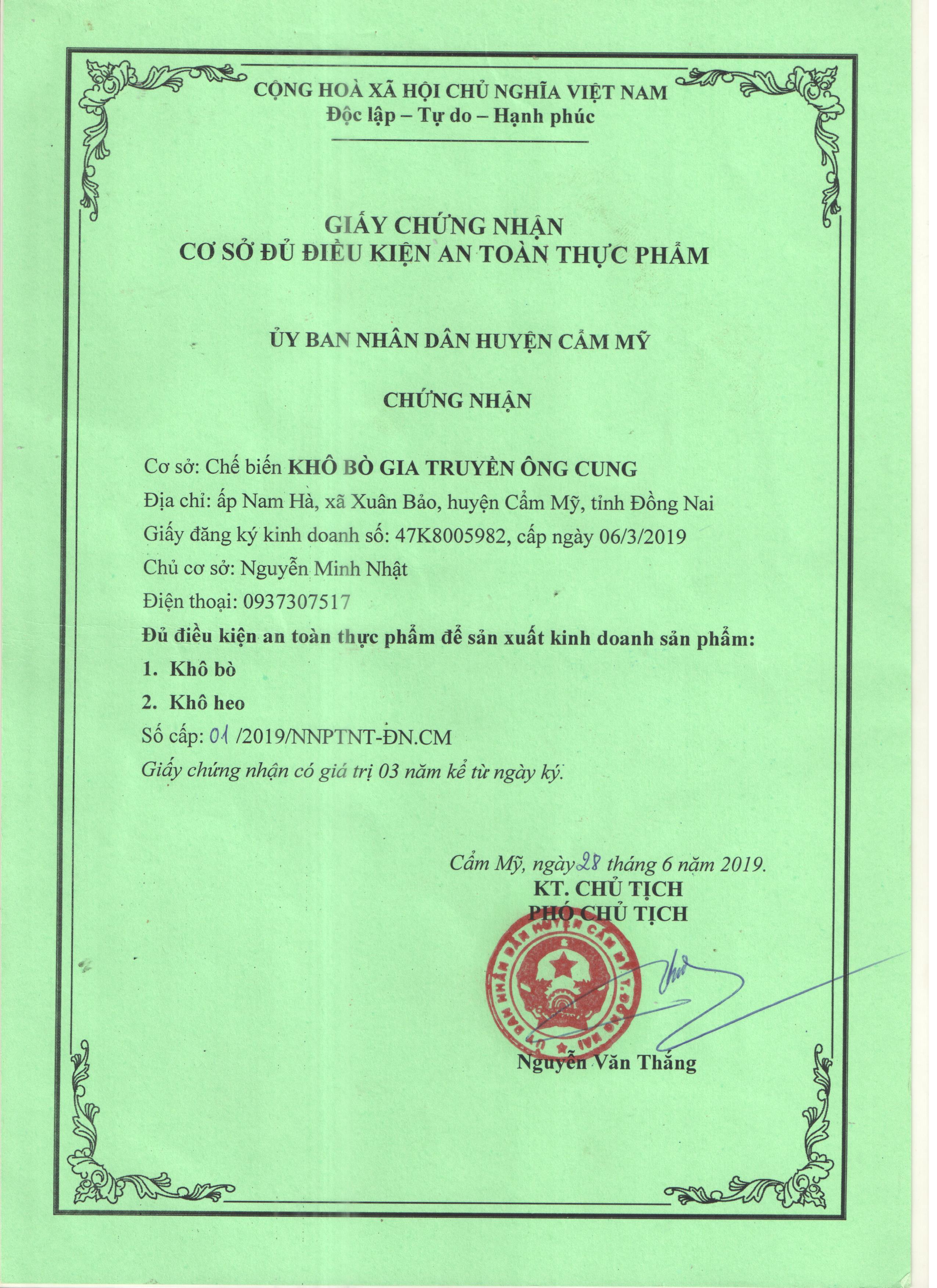 Hộp Khô Bò Ông Cung - Loại xé (1kg)