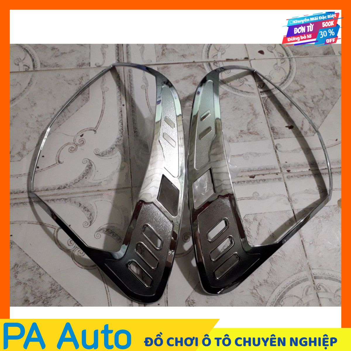 Viền đèn hậu cho xe Captiva 2009